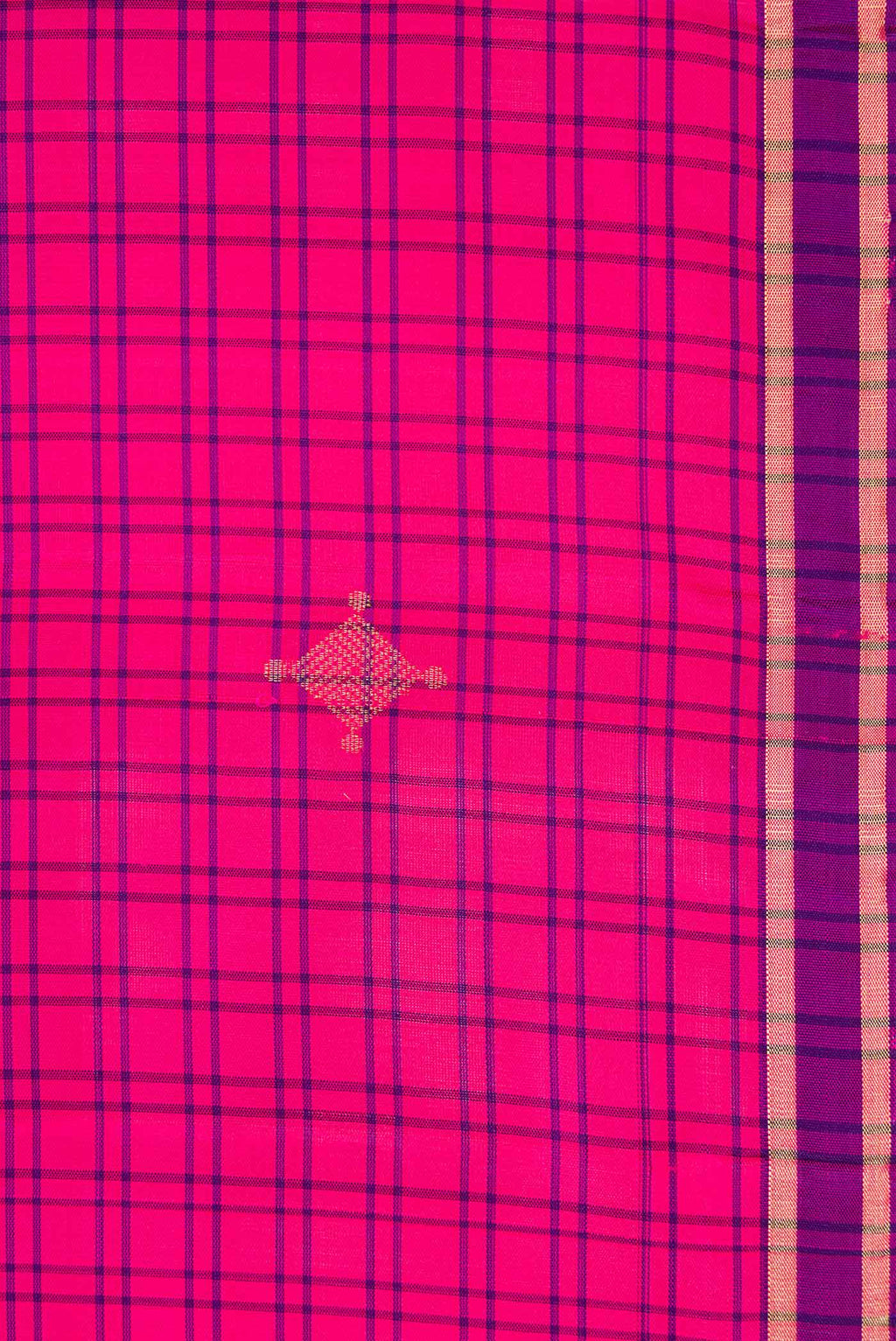 Border image of Pink Dual Tone Soft Silk Saree with Zari Butta on the body and Zari Border. 