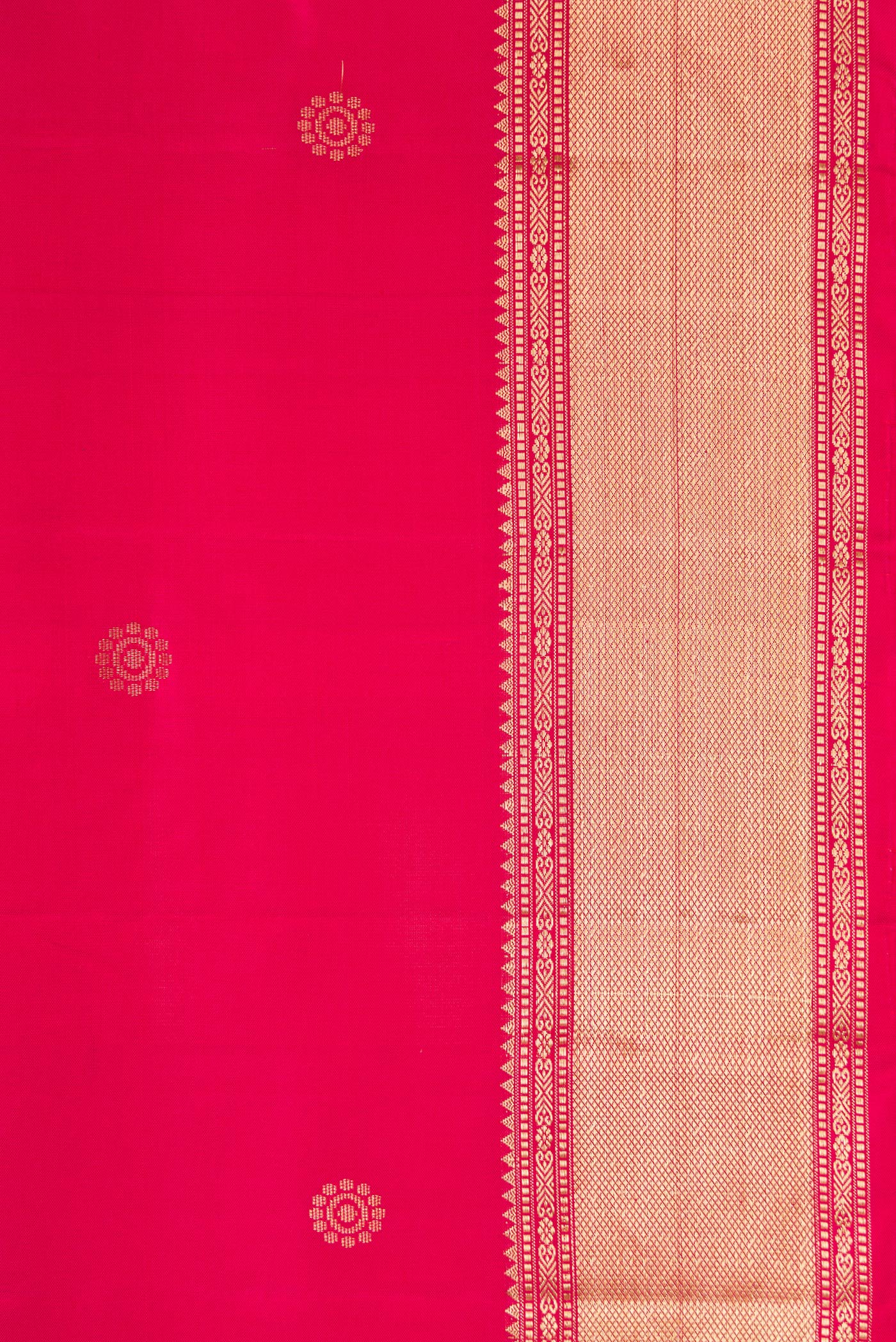 Border image of Pink Dual Tone Soft Silk Saree with Zari Butta on the body and Zari Border. 
