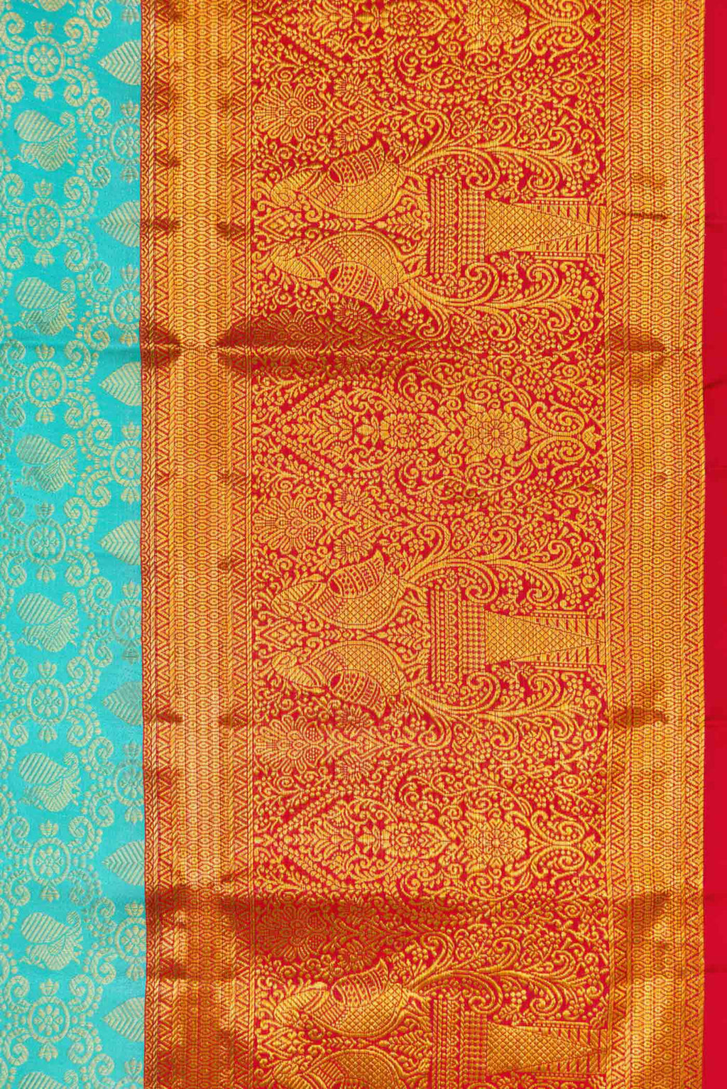 Border image of Sky Blue Dual Tone Kanchipuram Silk Saree with Zari Brocade on the body and Zari Border. 
