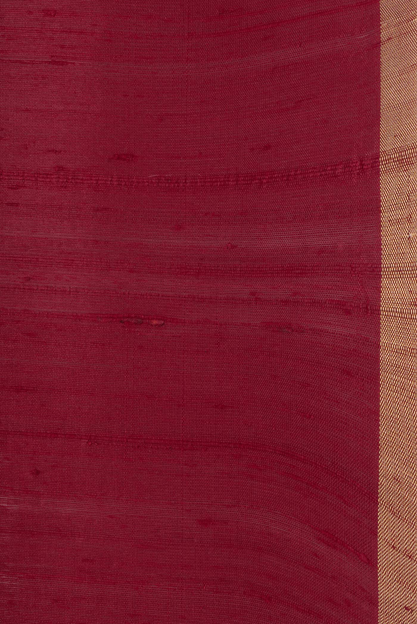 Border image of Maroon Dual Tone Raw Silk Saree with Plain Body and Thin Zari Line. 