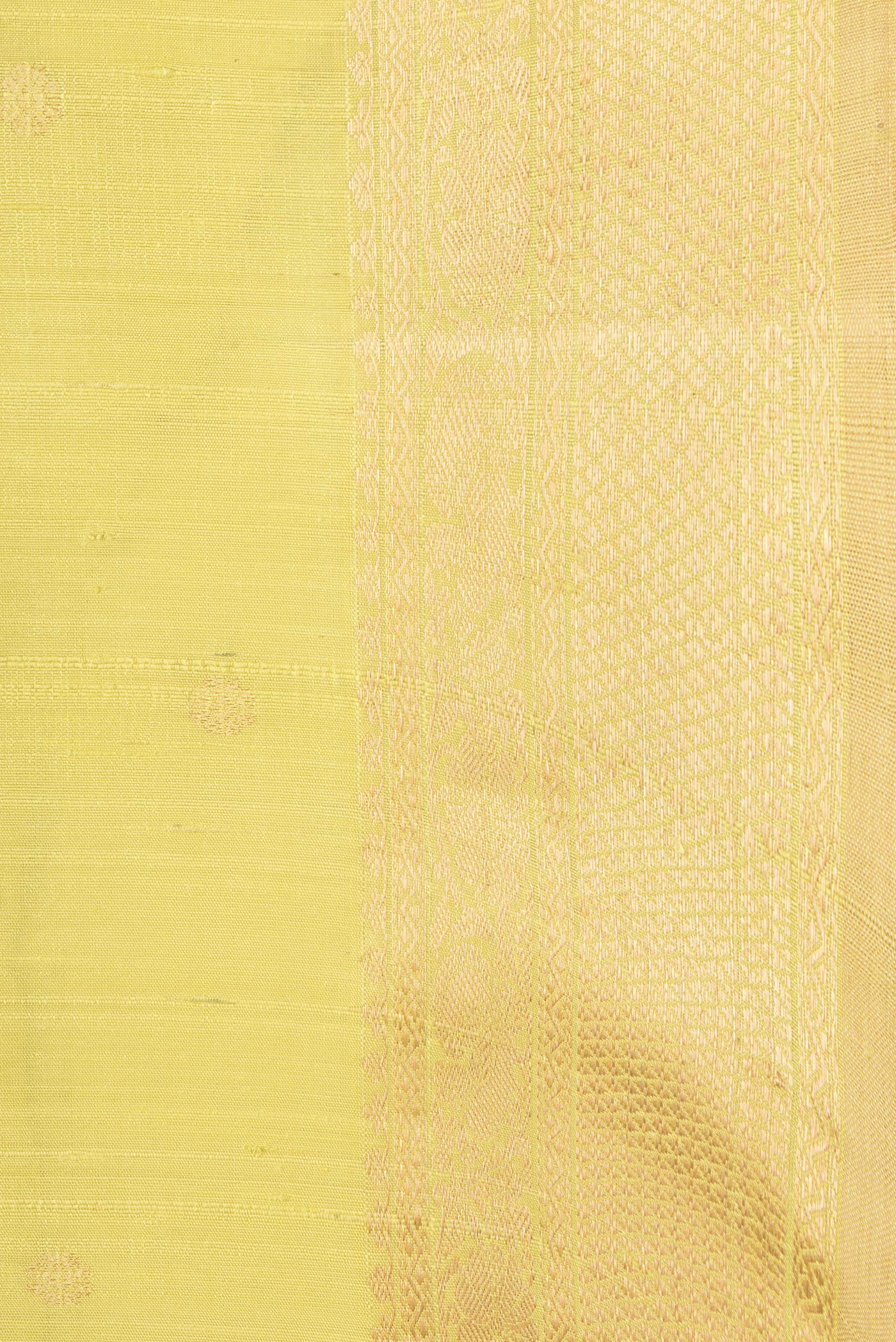 Border image of Lemon Yellow Dual Tone Raw Silk Saree with Zari Butta on the body and Zari Border. 