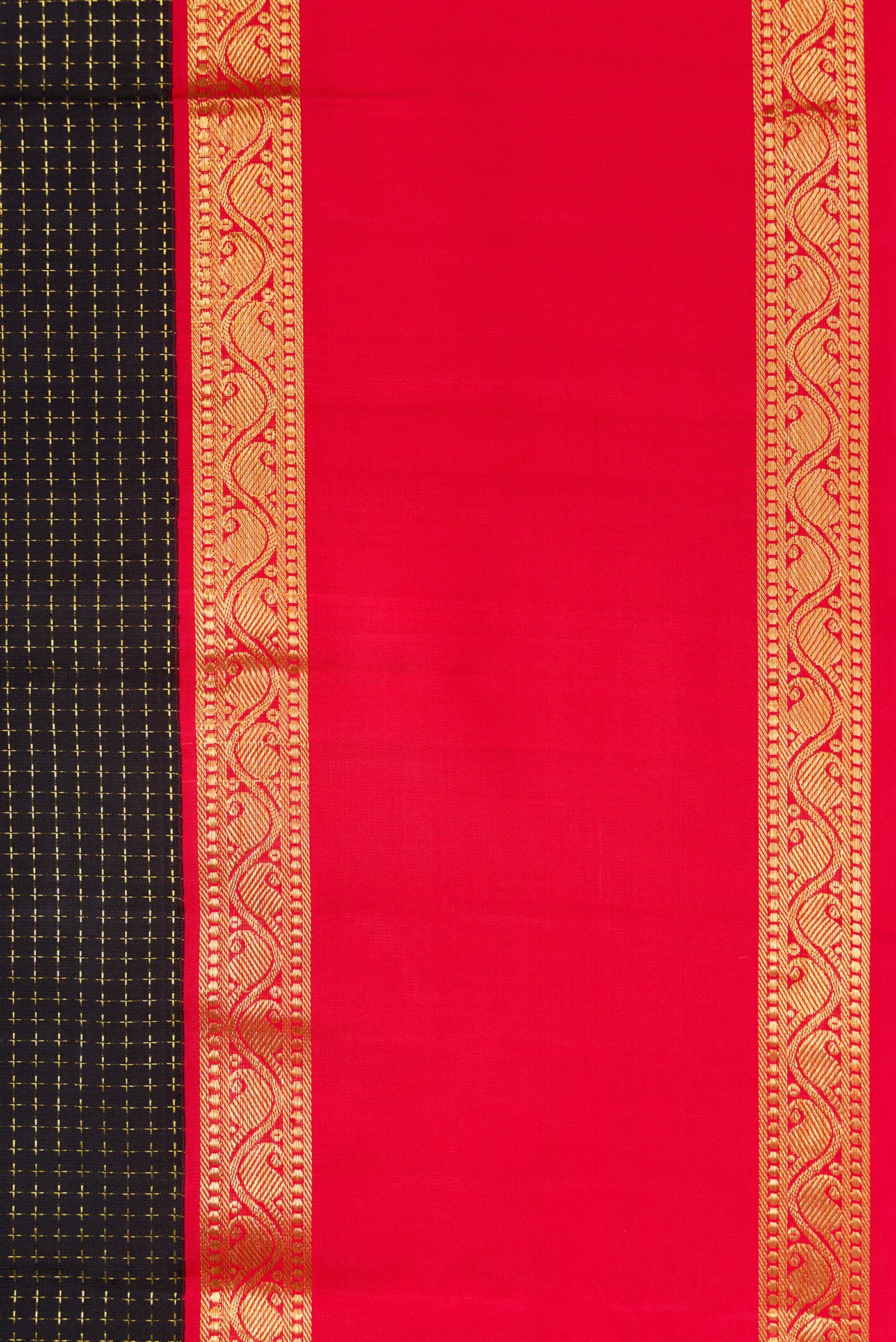 Border image of Black Dual Tone Kanjivaram Silk Saree with Checked design on the body and Zari Border. 