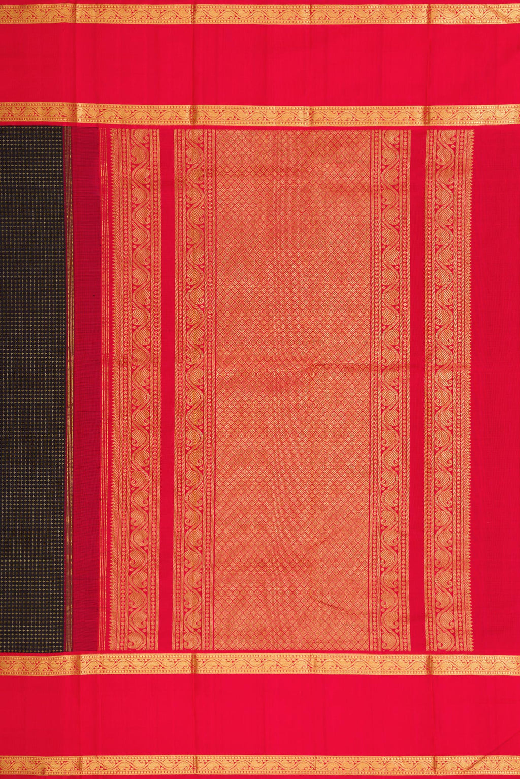 Close up image of the pallu of Black Dual Tone Kanjivaram Silk Saree with Checked design on the body and Zari Border. 