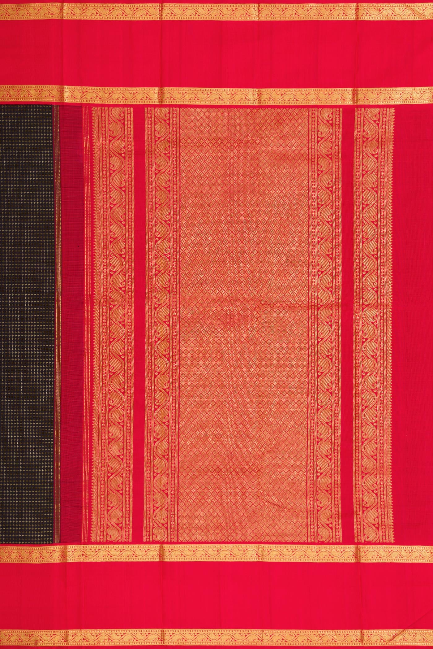 Close up image of the pallu of Black Dual Tone Kanjivaram Silk Saree with Checked design on the body and Zari Border. 