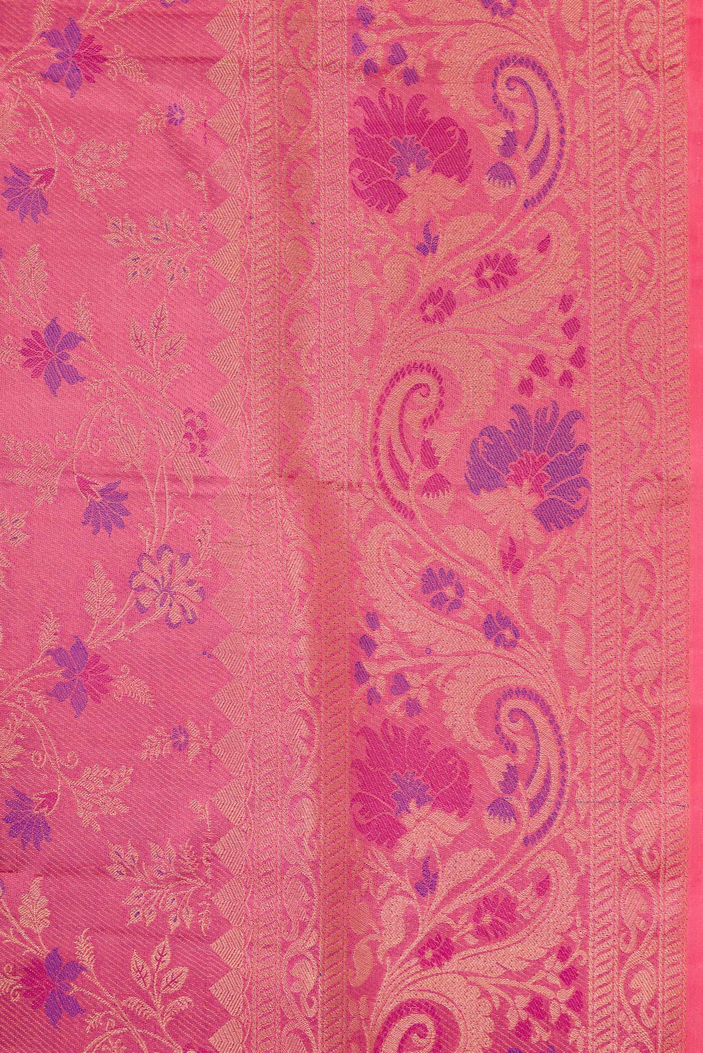 Border image of Pink Dual Tone Kanchipuram Tissue Silk Saree with Zari Brocade on the body and Fancy Border. 