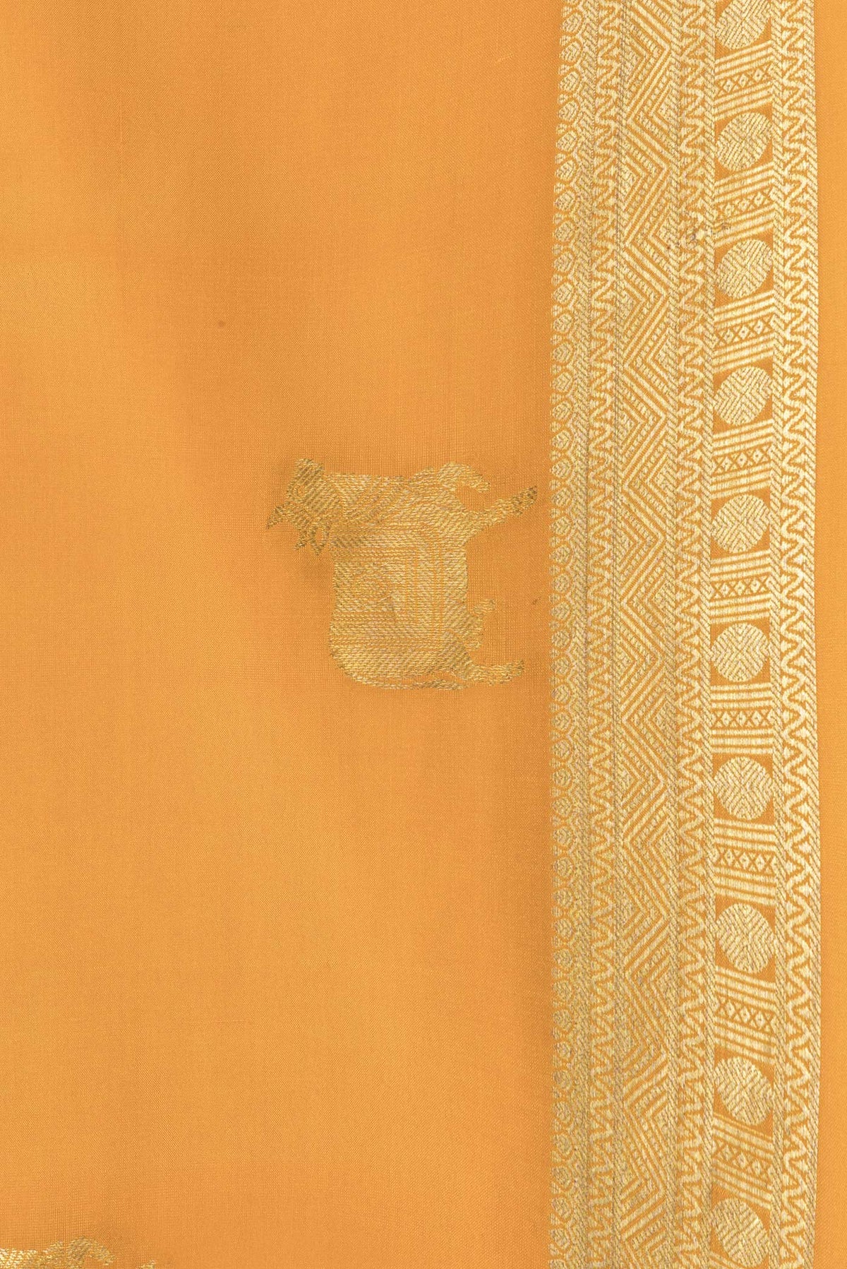 Border image of Yellow Dual Tone Mysore Silk Saree with Zari Butta on the body and Zari Border. 