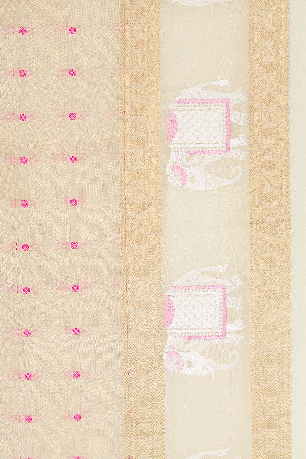 Border image of Beige Dual Tone Mysore Silk Saree with Zari Brocade on the body and Fancy Border. 