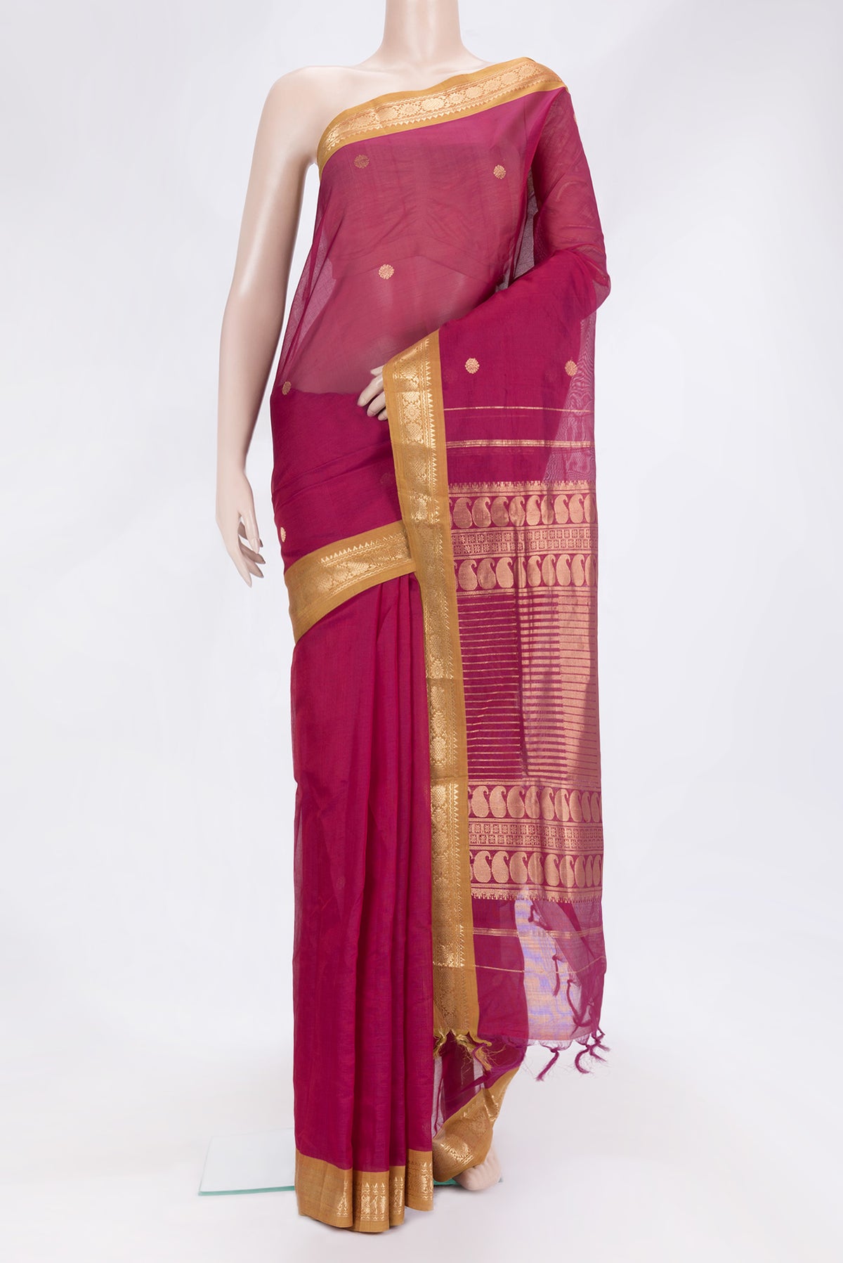 Pink Dual Tone Silk Cotton Saree with Zari Butta on the body and Zari Border.  displayed on a mannequin