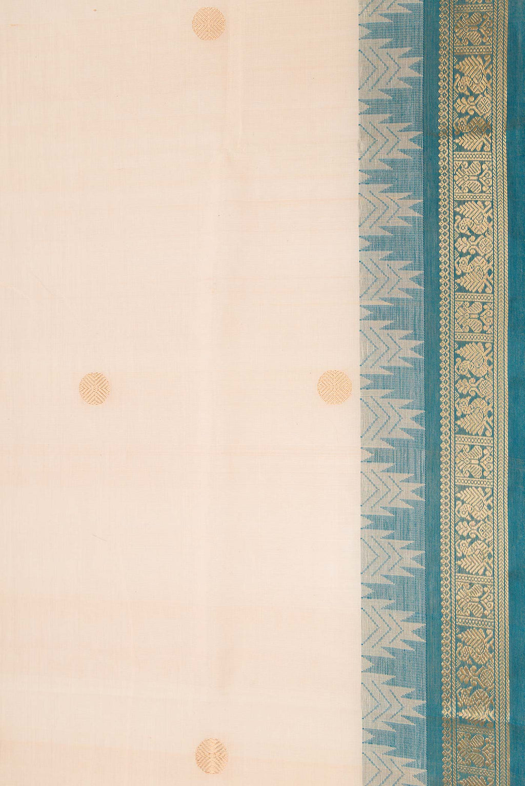 Border image of Sandal Dual Tone Silk Cotton Saree with Zari Butta on the body and Zari Border. 