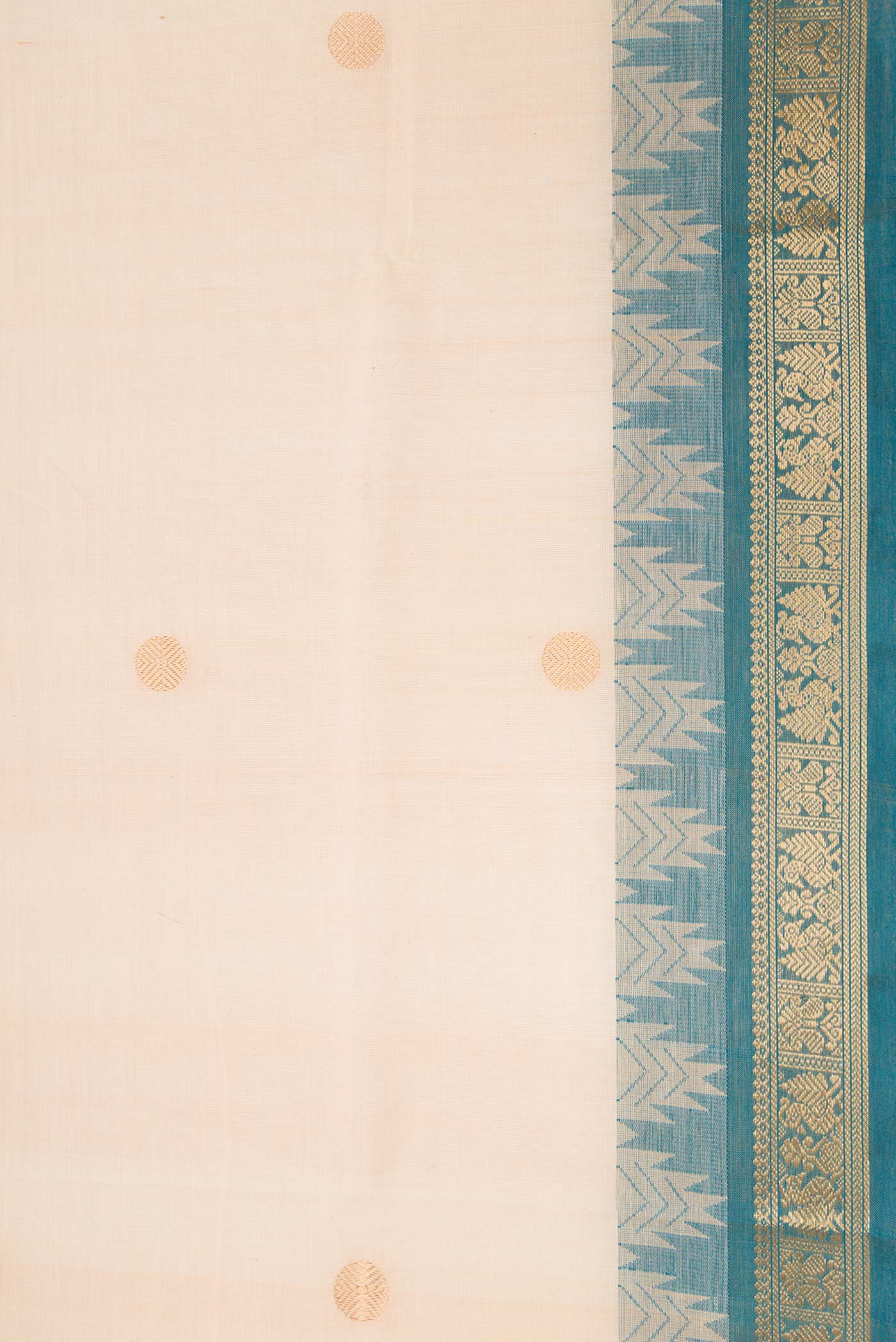 Border image of Sandal Dual Tone Silk Cotton Saree with Zari Butta on the body and Zari Border. 