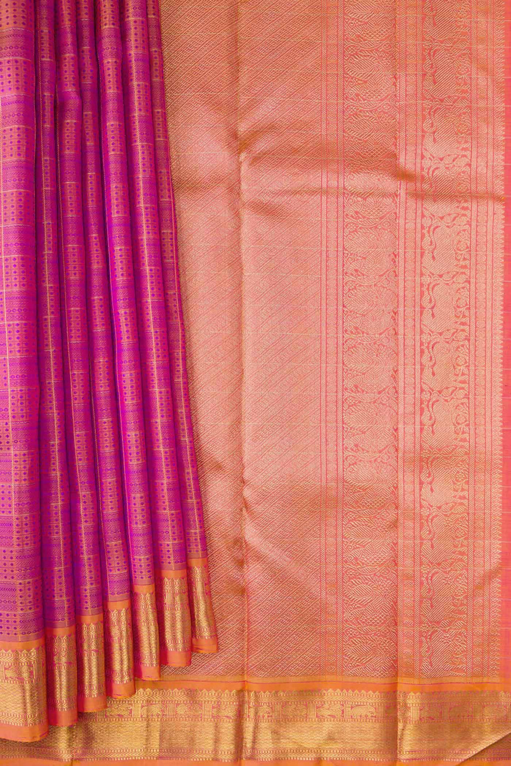 Pleats and pallu of Pure Silk Pure Zari Purple Dual Tone Kanchipuram Saree with Jacquard With Zari Butta on the body and Zari Border. 