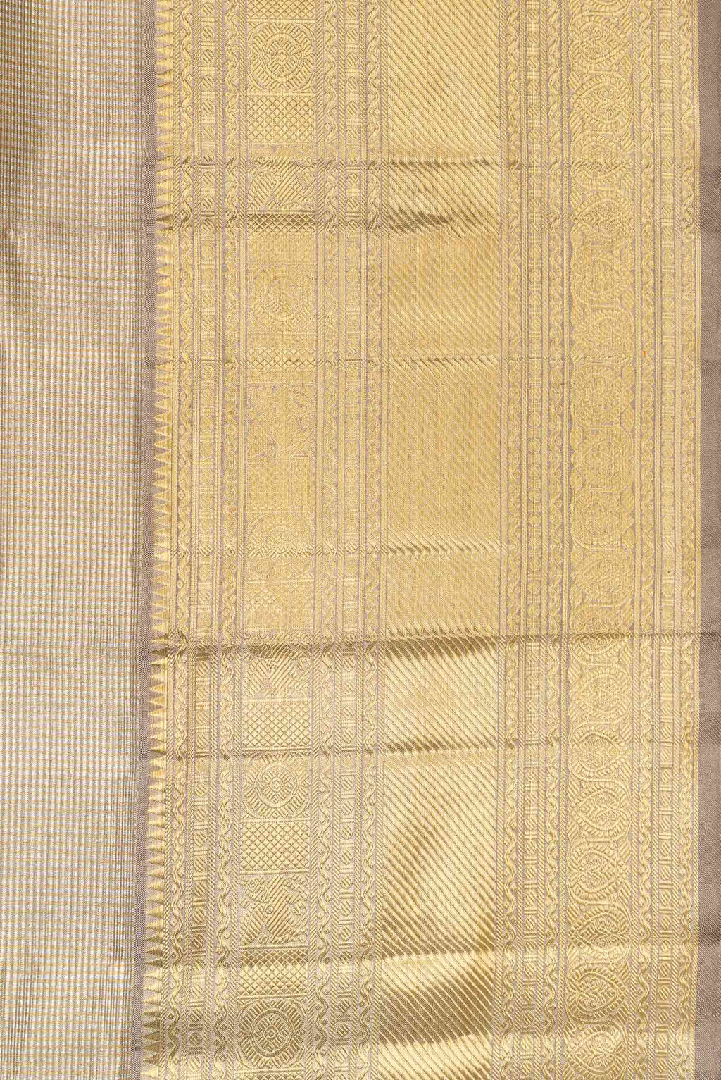 Border image of Pure Silk Pure Zari Grey Dual Tone Kanjivaram Tissue Saree with Zari Brocade on the body and Zari Border. 