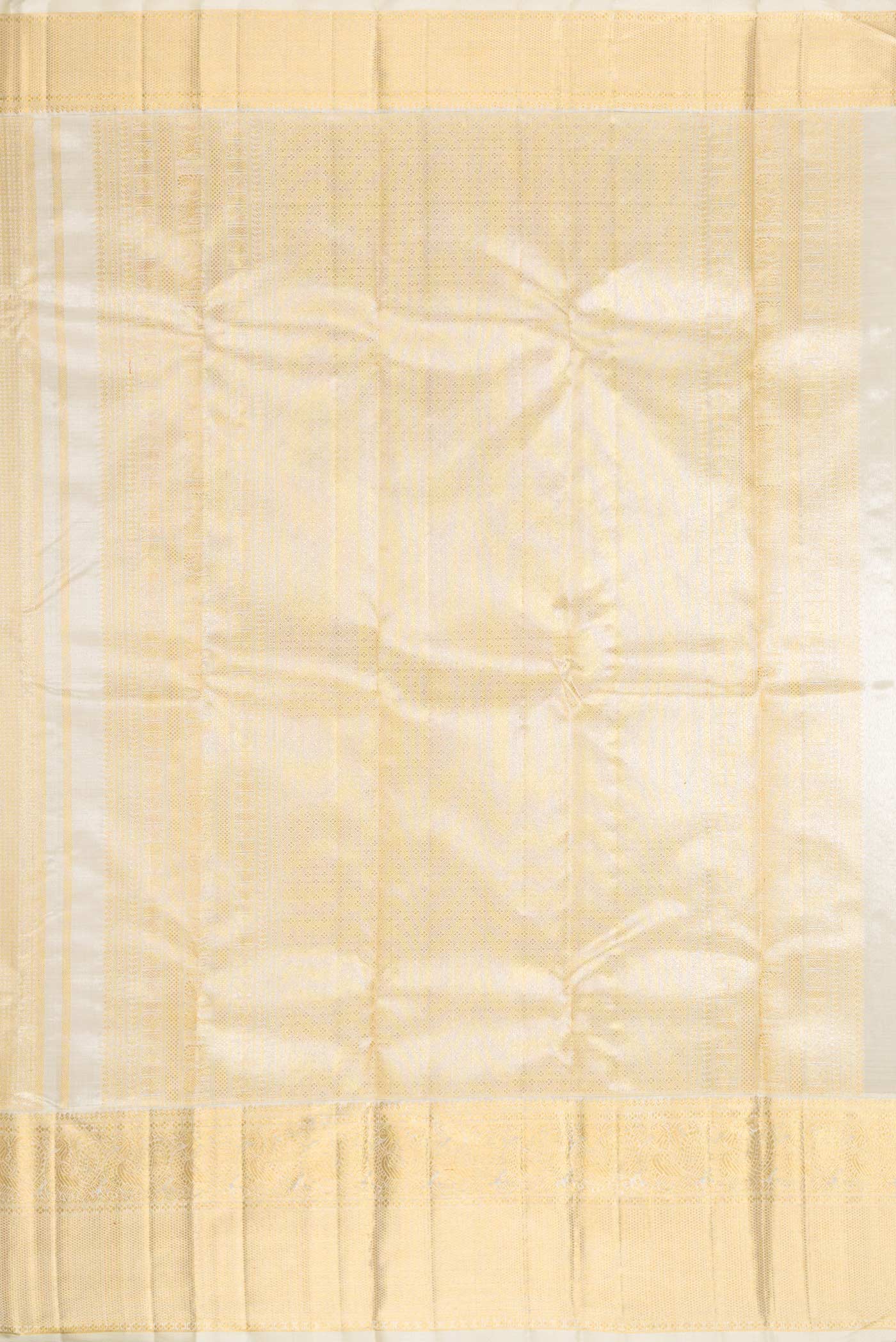 Close up image of the pallu of Pure Silk Pure Zari Gold Dual Tone Kanchipuram Saree with Zari Brocade on the body and Zari Border