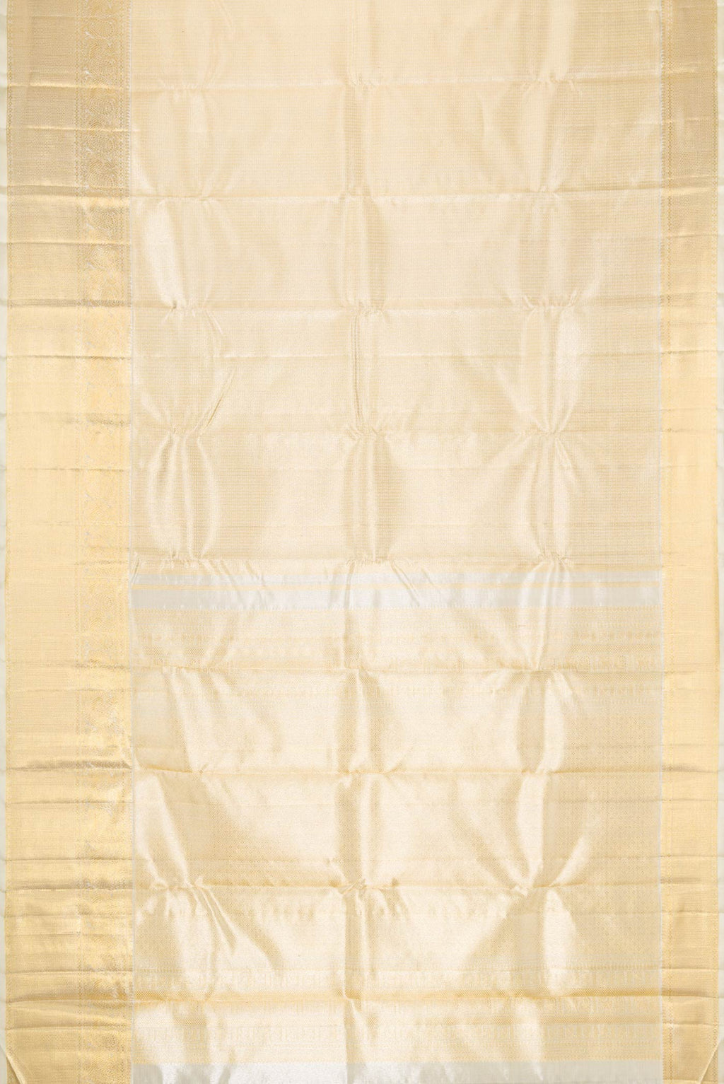 Flat view of Pure Silk Pure Zari Gold Dual Tone Kanchipuram Saree with Zari Brocade on the body and Zari Border