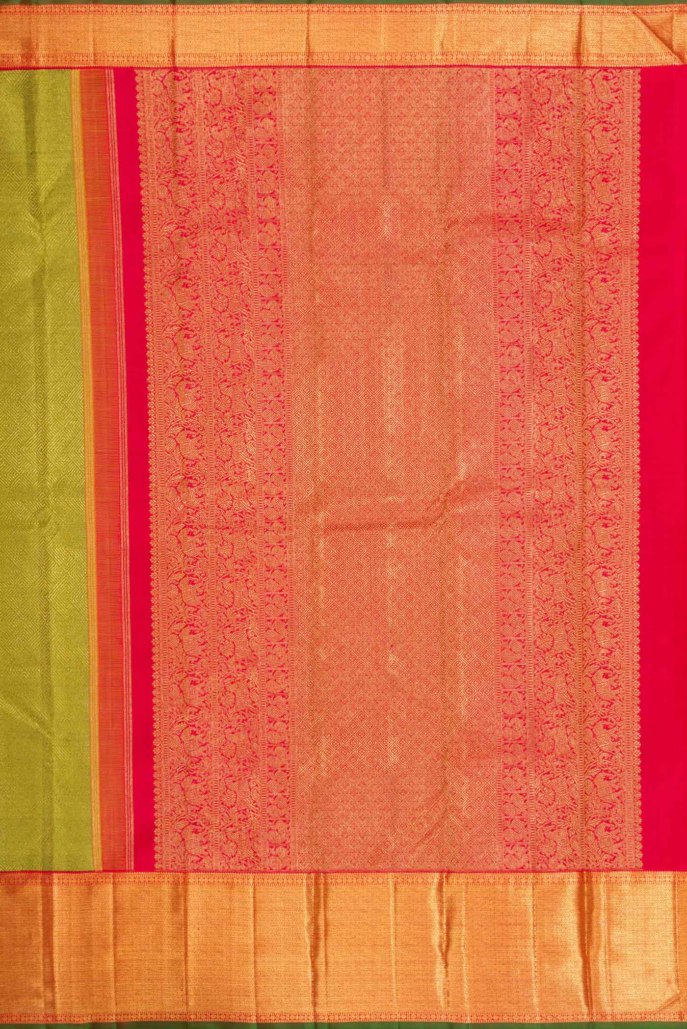 Close up image of the pallu of Pure Silk Pure Zari Green Dual Tone Kanchipuram Saree with Zari Brocade on the body and Zari Border