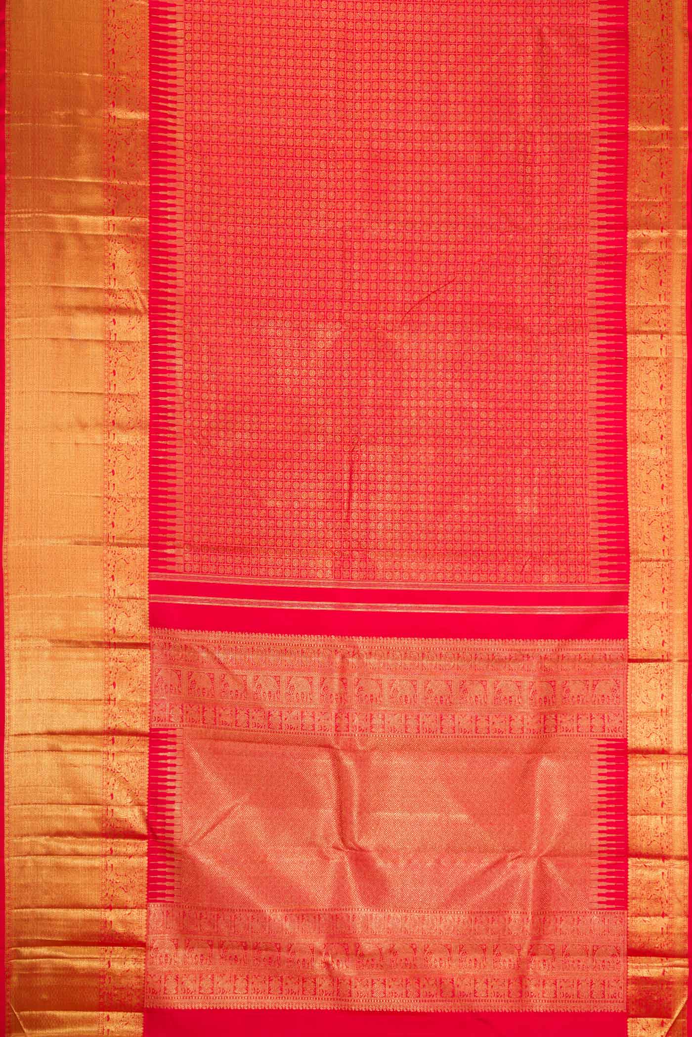 Flat view of Pure Silk Pure Zari Red Dual Tone Kanchipuram Saree with Zari Brocade on the body and Zari Border