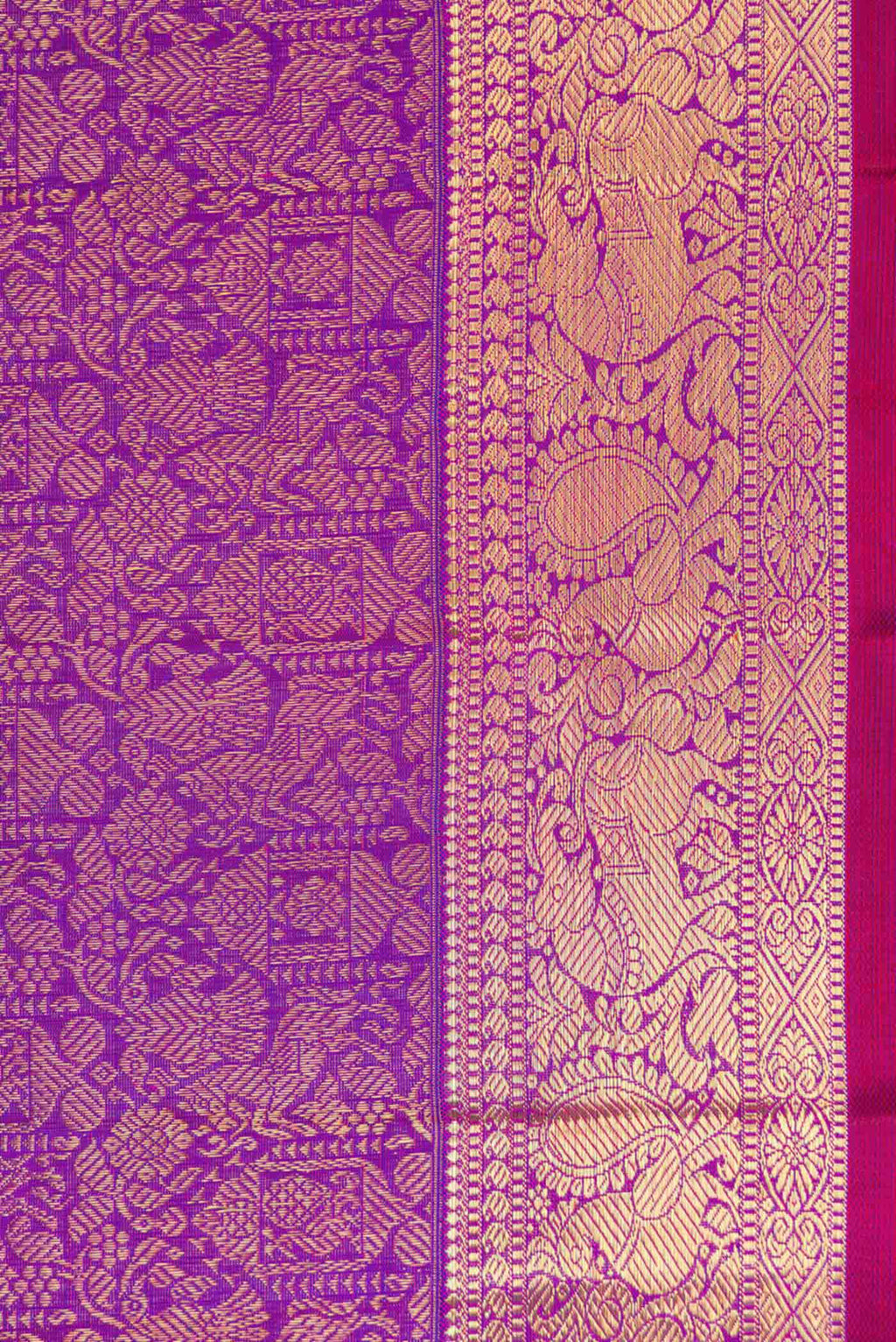 Border image of Pure Silk Pure Zari Purple Kanchipuram Saree with Zari Brocade on the body and Zari Border