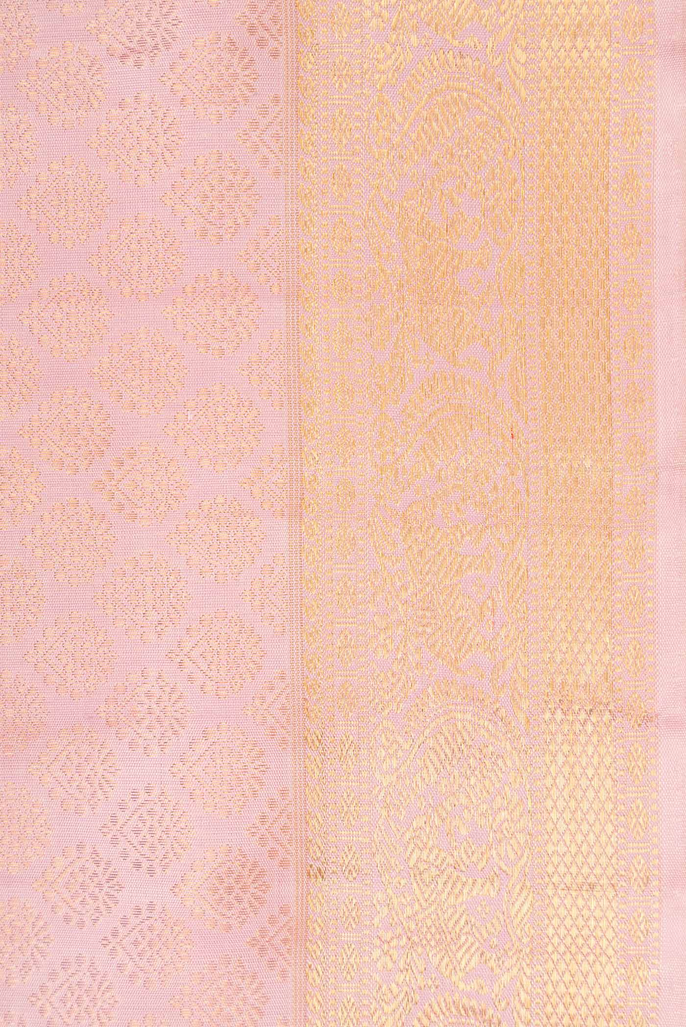Border image of Pure Silk Pure Zari Pink Dual Tone Kanchipuram Saree with Zari Brocade on the body and Zari Border