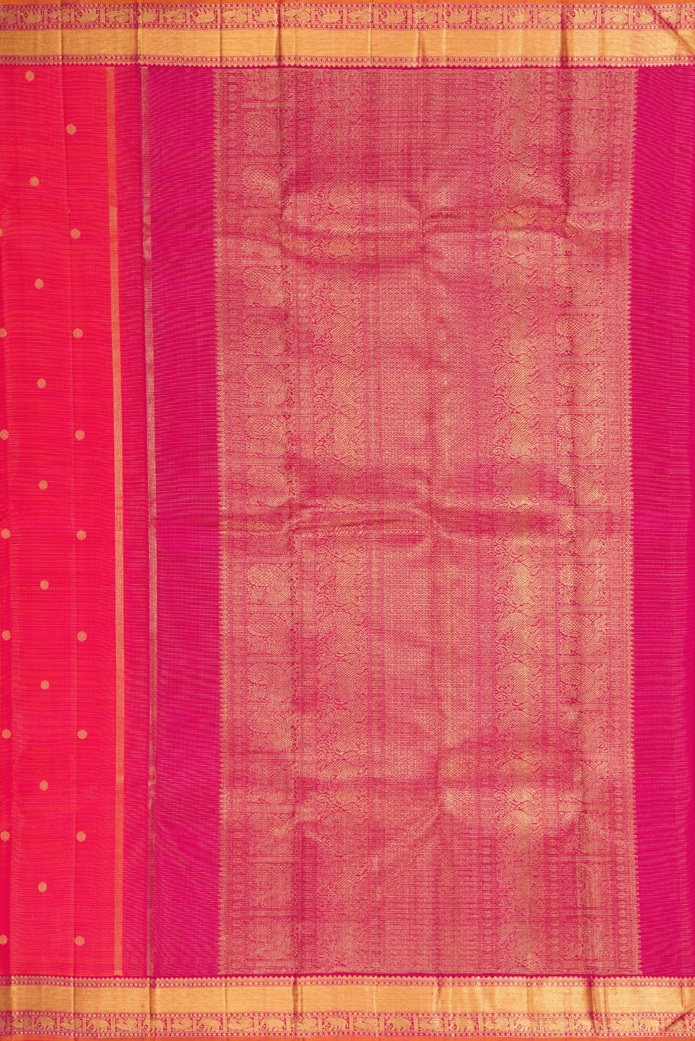 Close up image of the pallu of Coral Dual Tone Kanjivaram Silk Saree with Zari Butta on the body and Zari Border. 