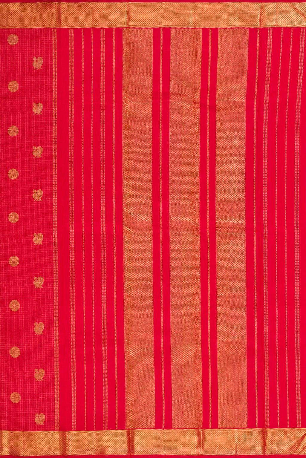 Close up image of the pallu of Pure Silk Pure Zari Dark Pink Dual Tone Kanjivaram Saree with Zari Butta on the body and Zari Border. 