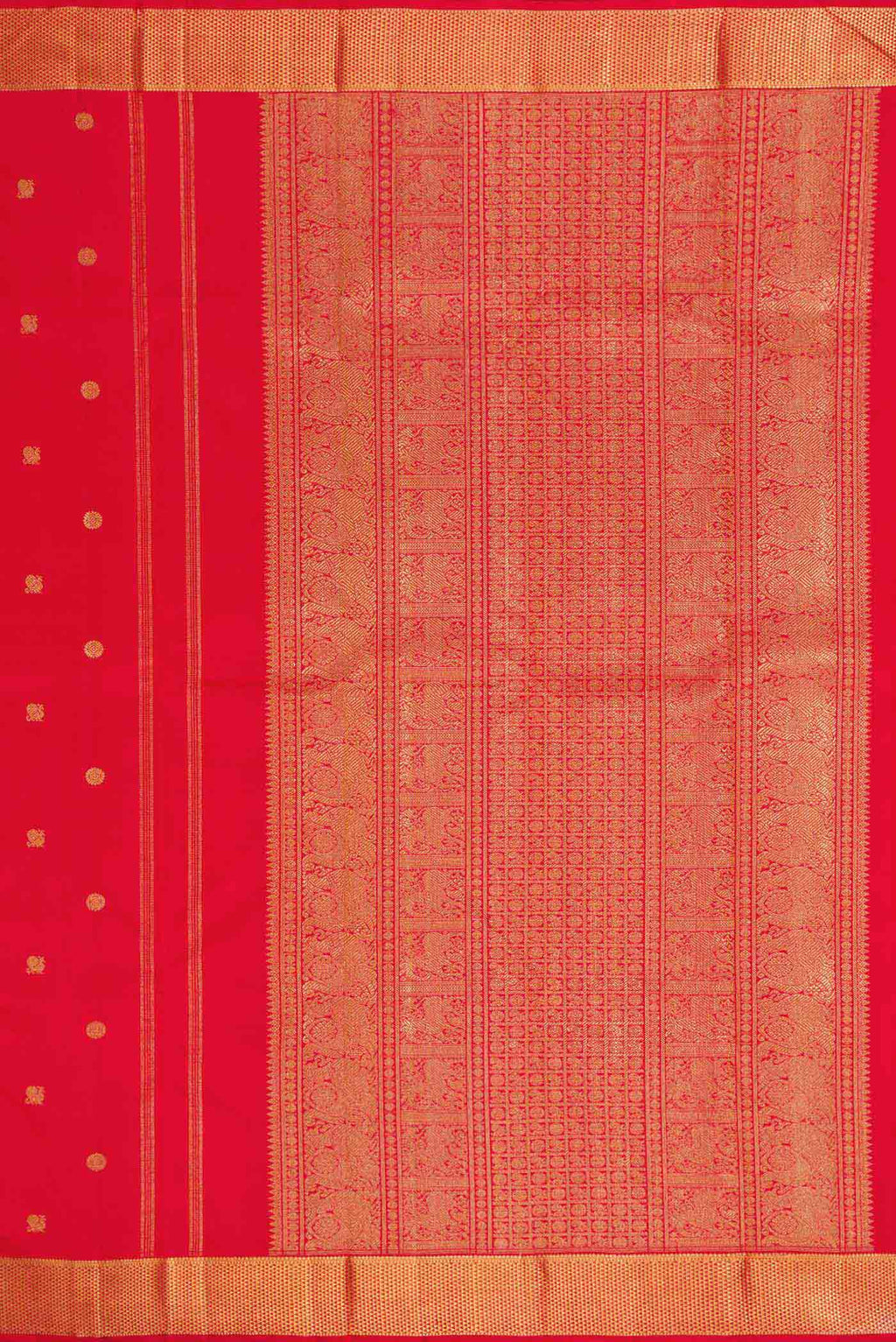 Close up image of the pallu of Pure Silk Pure Zari Red Dual Tone Kanchipuram Saree with Zari Butta on the body and Zari Border. 