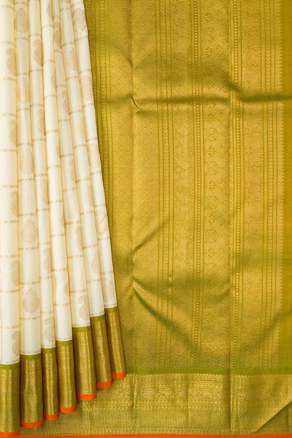 Pleats and pallu of Pure Silk Pure Zari Sandal Dual Tone Kanchipuram Saree with Checked design on the body and Zari Border