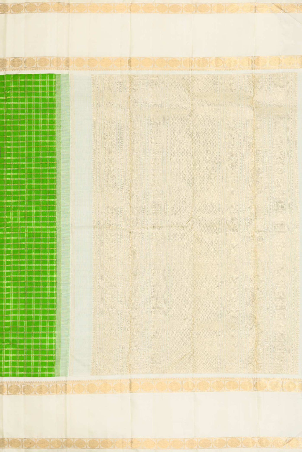 Close up image of the pallu of Pure Silk Pure Zari Parrot Green Dual Tone Kanchipuram Saree with Checked design on the body and Zari Border