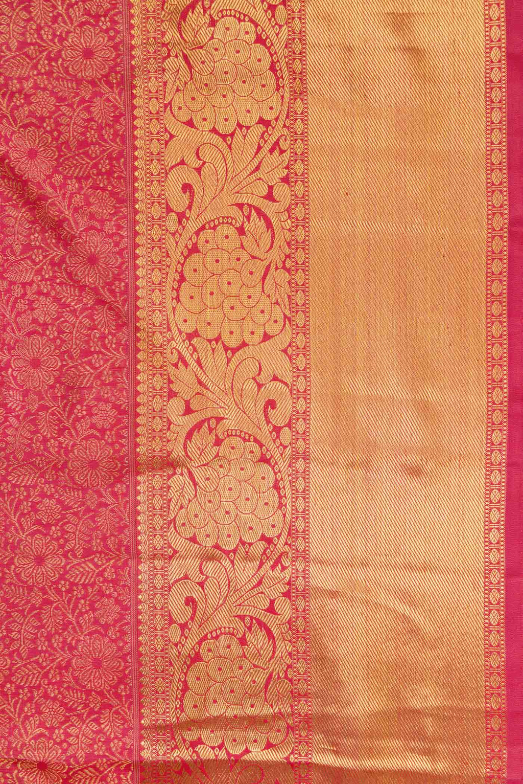 Border image of Pure Silk Pure Zari Pink Kanchipuram Saree with Zari Brocade on the body and Zari Border