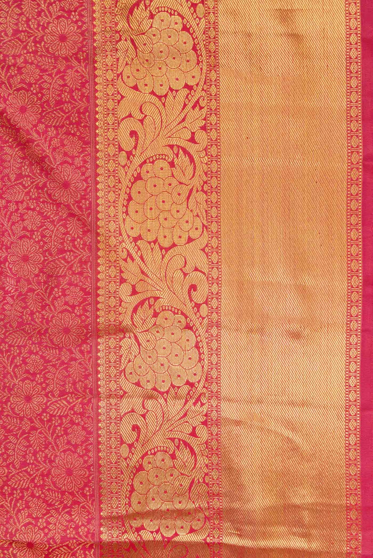 Border image of Pure Silk Pure Zari Pink Kanchipuram Saree with Zari Brocade on the body and Zari Border