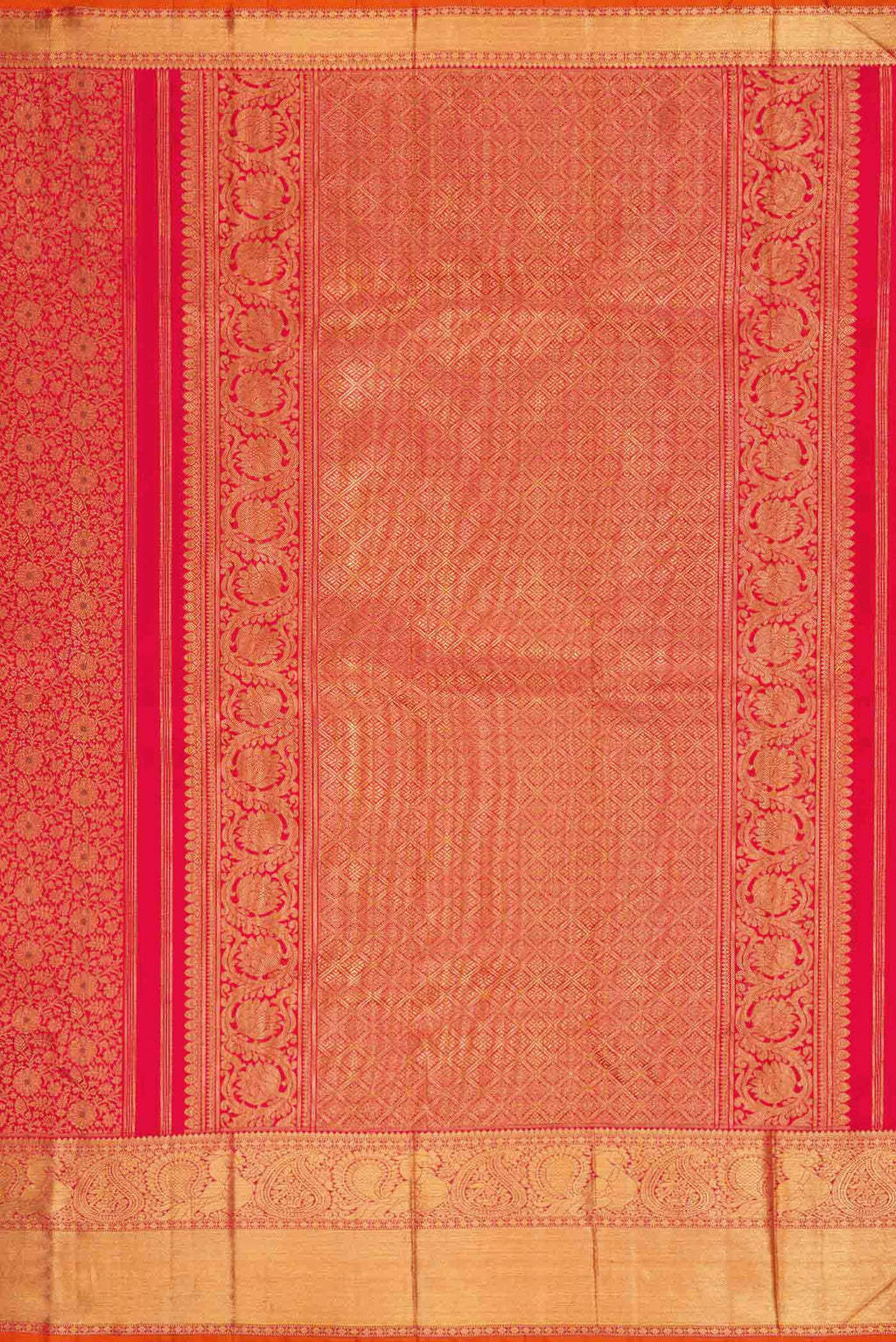 Close up image of the pallu of Pure Silk Pure Zari Red Dual Tone Kanchipuram Saree with Zari Brocade on the body and Zari Border