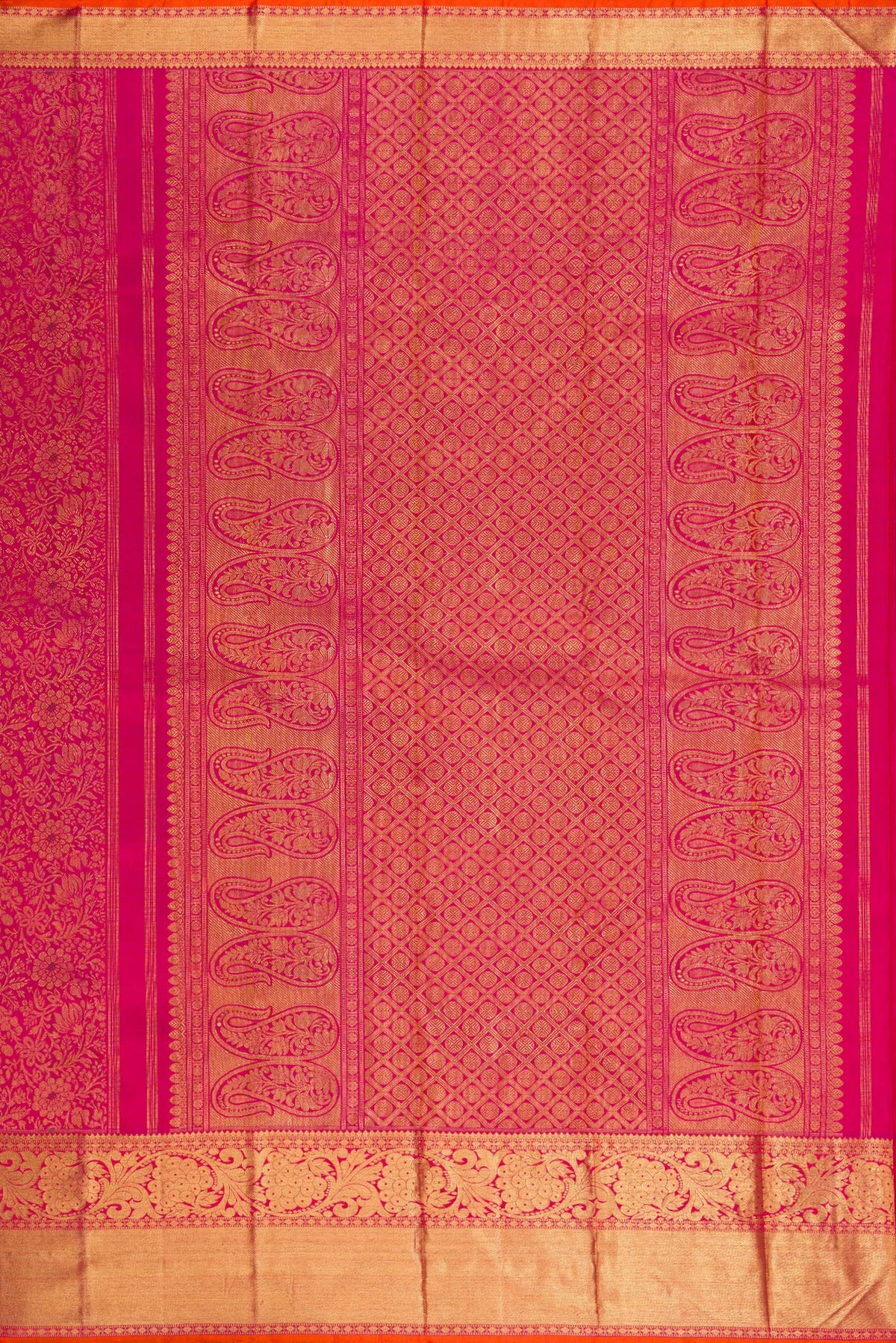 Close up image of the pallu of Pure Silk Pure Zari Pink Dual Tone Kanjivaram Saree with Zari Brocade on the body and Zari Border. 