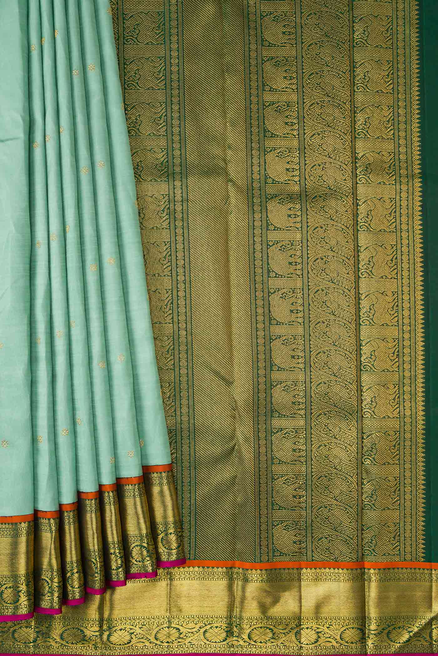 Pleats and pallu of Pure Silk Pure Zari Sea Green Dual Tone Kanjivaram Saree with Zari Butta on the body and Zari Border. 