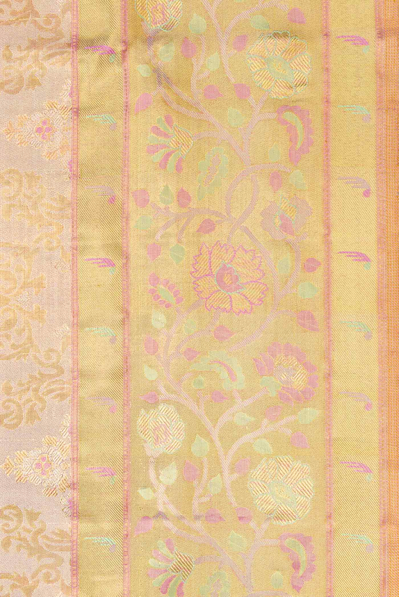 Border image of Gold Dual Tone Kanjivaram Tissue Silk Saree with Zari Brocade on the body and Zari Border. 