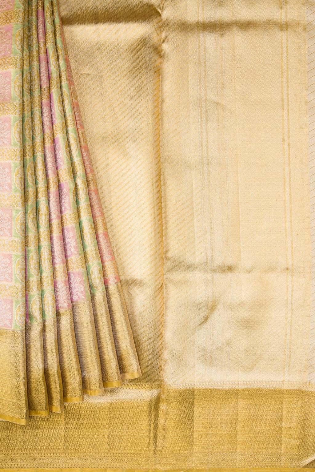 Pleats and pallu of Pista Green Dual Tone Kanjivaram Tissue Silk Saree with Zari Brocade on the body and Zari Border. 