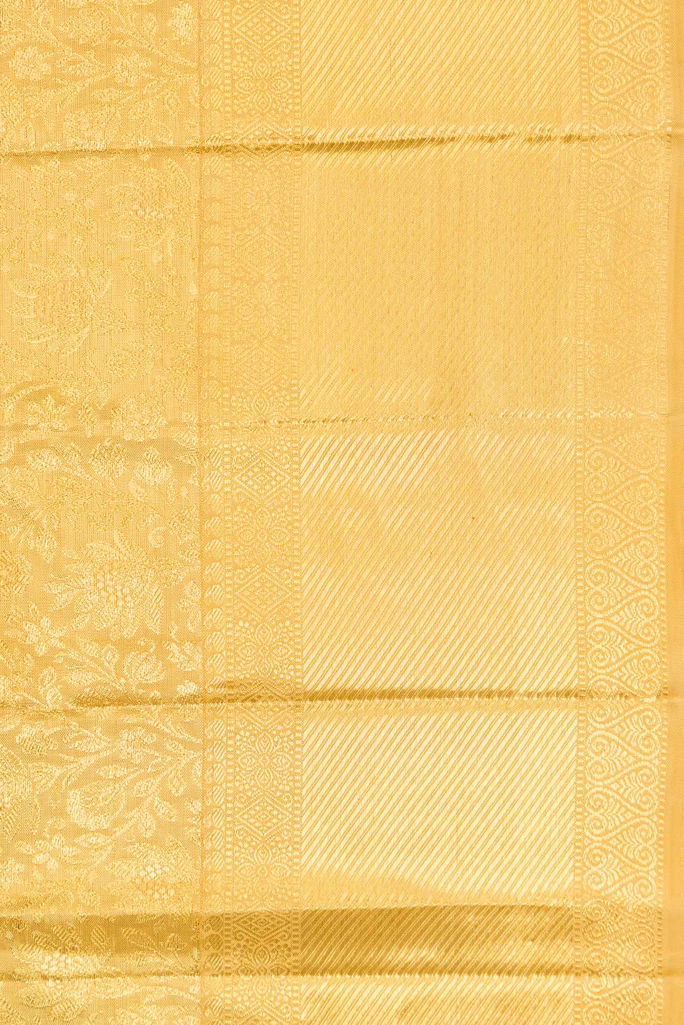 Border image of Pure Silk Pure Zari Gold Dual Tone Kanjivaram Tissue Saree with Zari Brocade on the body and Zari Border. 