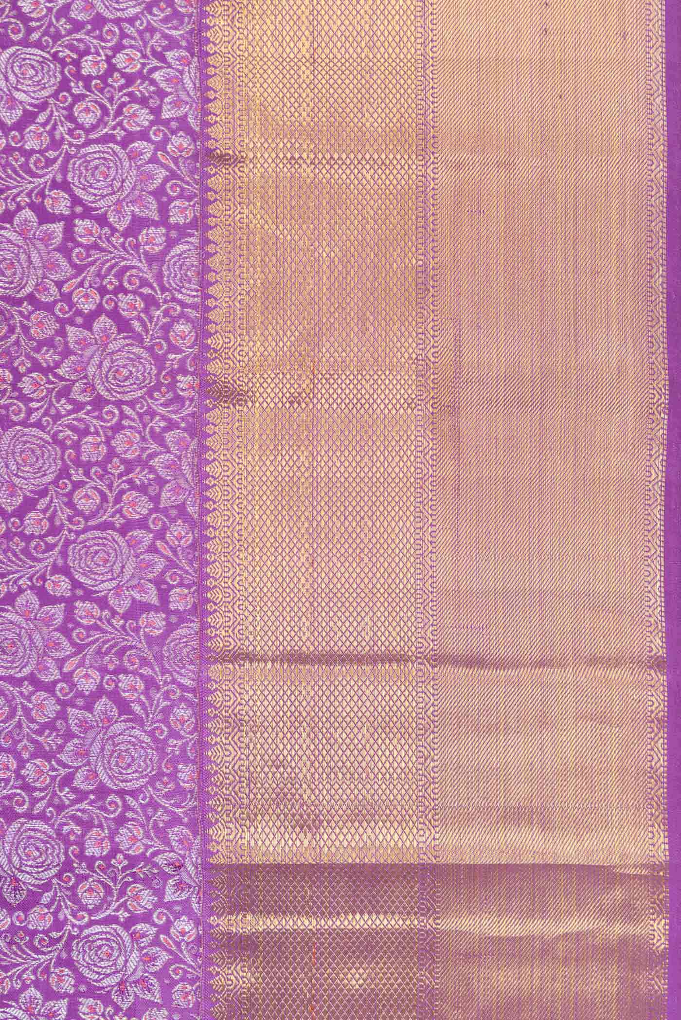 Border image of Pure Silk Pure Zari Lavender Dual Tone Kanchipuram Saree with Zari Brocade on the body and Zari Border