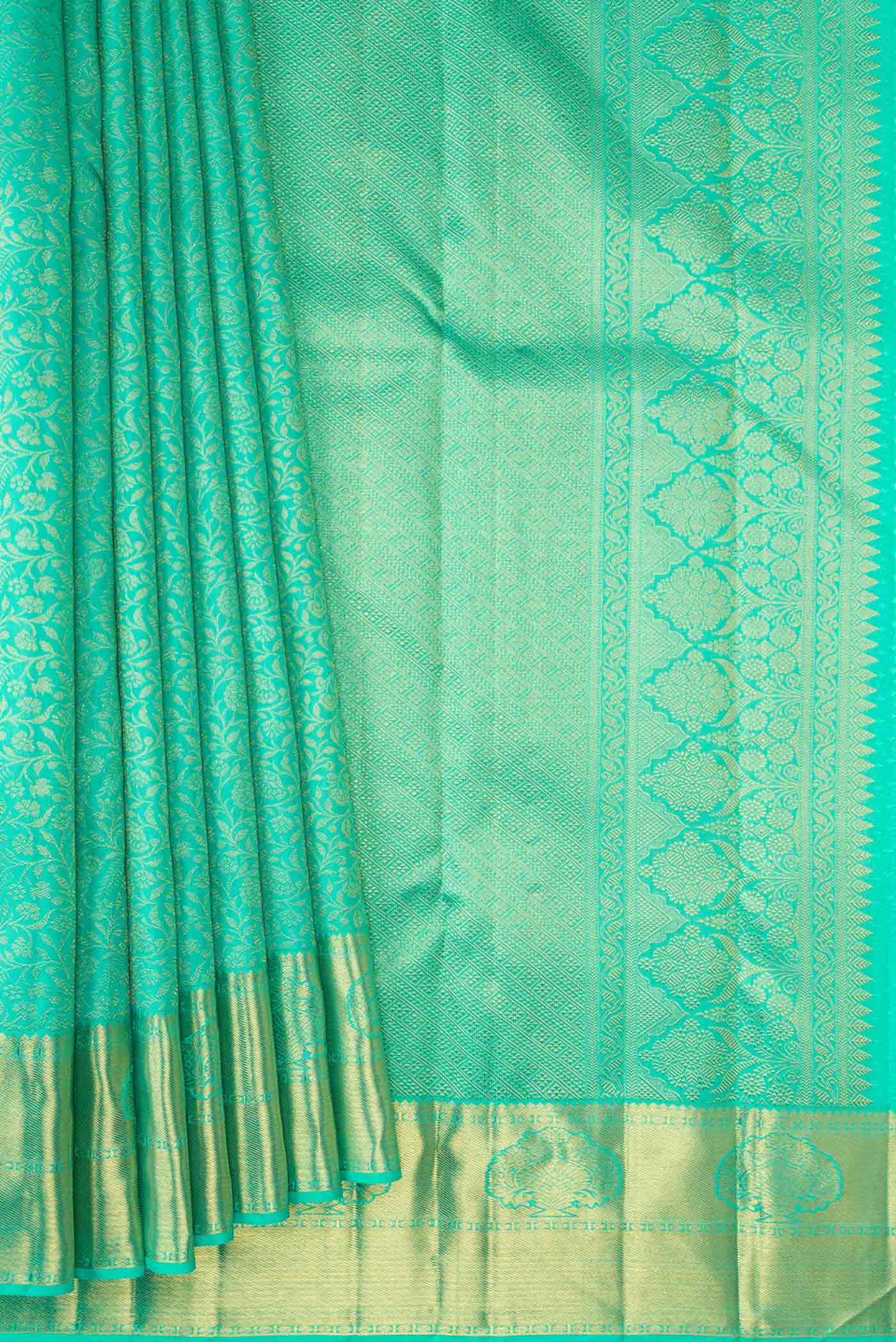 Pleats and pallu of Pure Silk Pure Zari Sea Green Dual Tone Kanchipuram Saree with Zari Brocade on the body and Zari Border