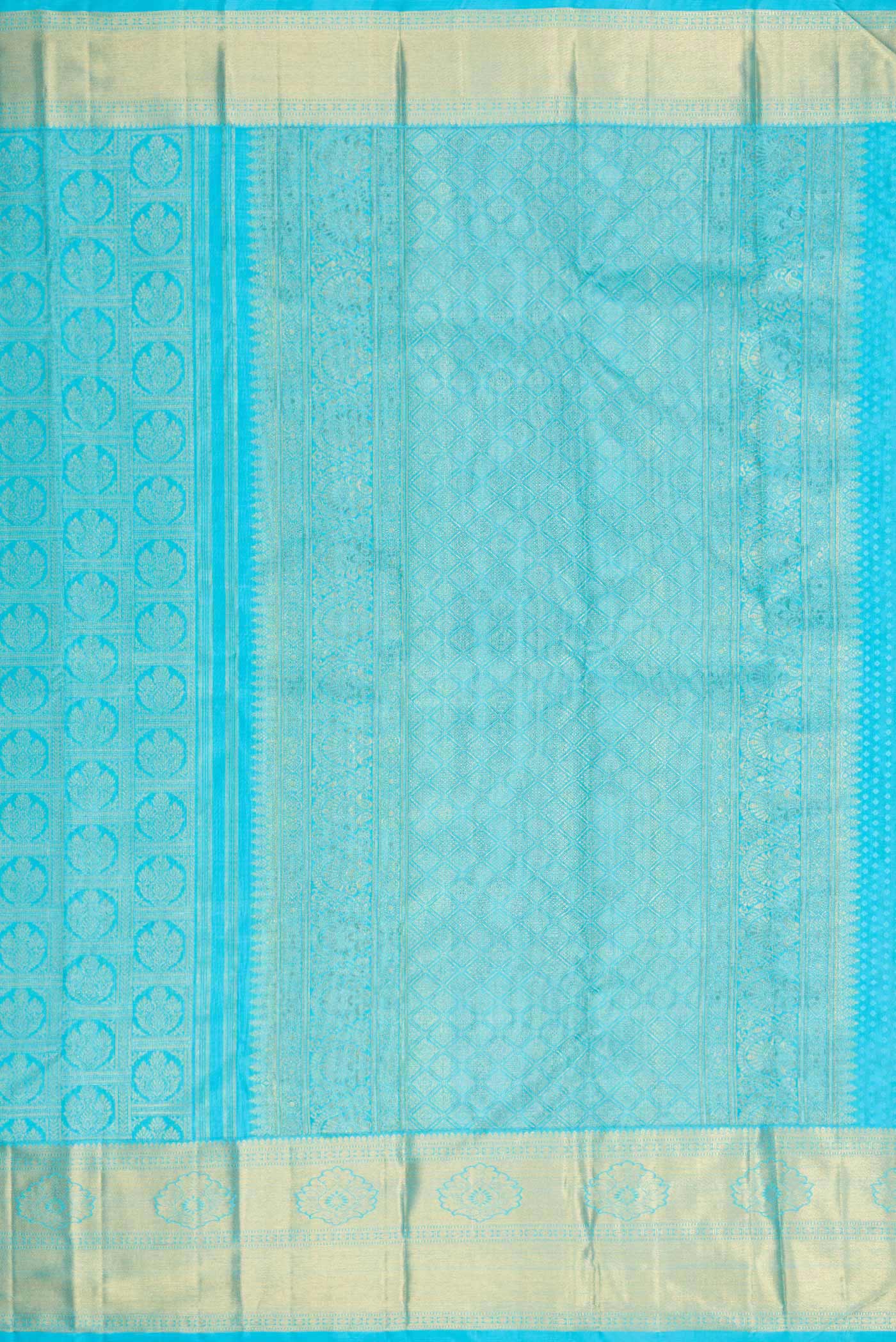 Close up image of the pallu of Pure Silk Pure Zari Sky Blue Dual Tone Kanchipuram Saree with Zari Brocade on the body and Zari Border