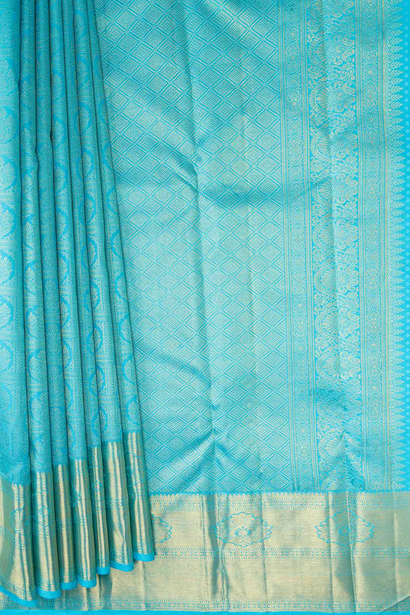 Pleats and pallu of Pure Silk Pure Zari Sky Blue Dual Tone Kanchipuram Saree with Zari Brocade on the body and Zari Border