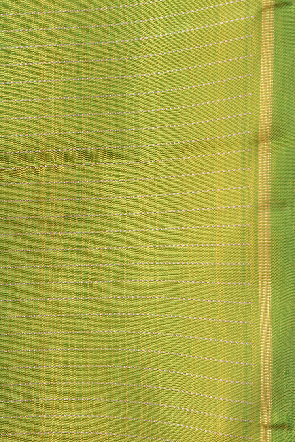 Border image of Parrot Green Dual Tone Kanjivaram Silk Saree with Stripes on the body and Thin Zari Line. 