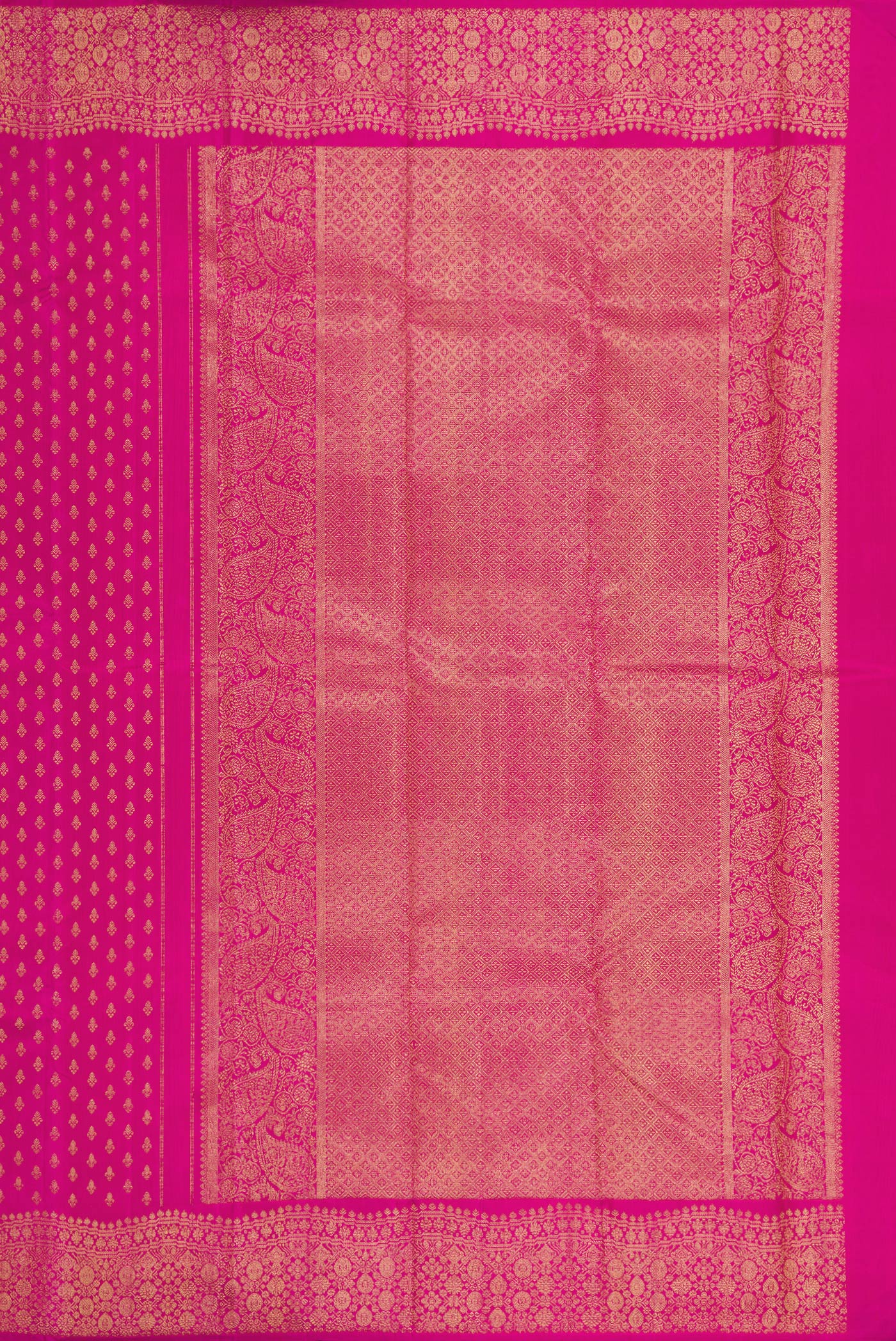Close up image of the pallu of Pure Silk Pure Zari Pink Dual Tone Kanjivaram Saree with Zari Butta on the body and Zari Border. 