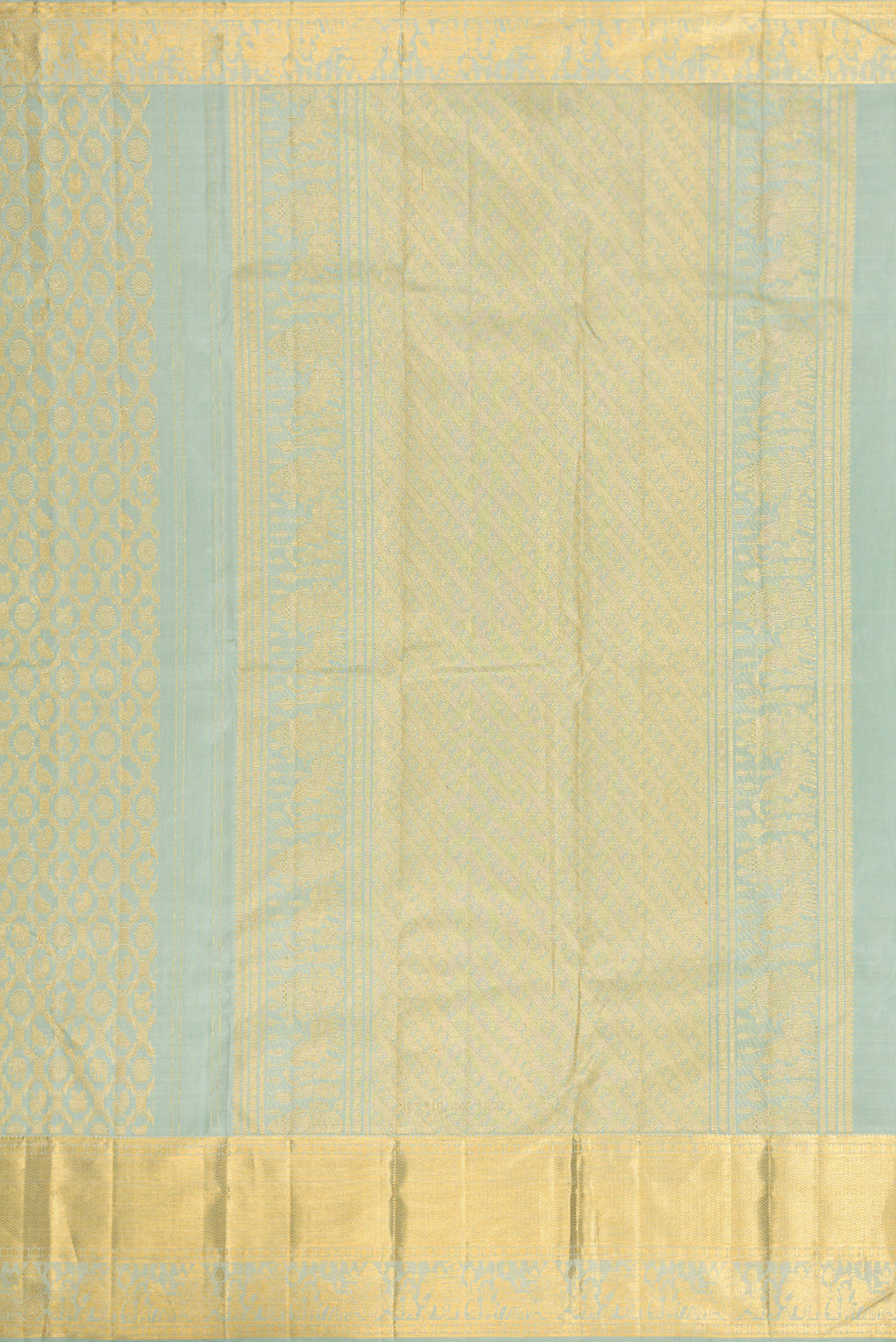 Close up image of the pallu of Pista Green Dual Tone Kanchipuram Silk Saree with Zari Brocade on the body and Zari Border. 