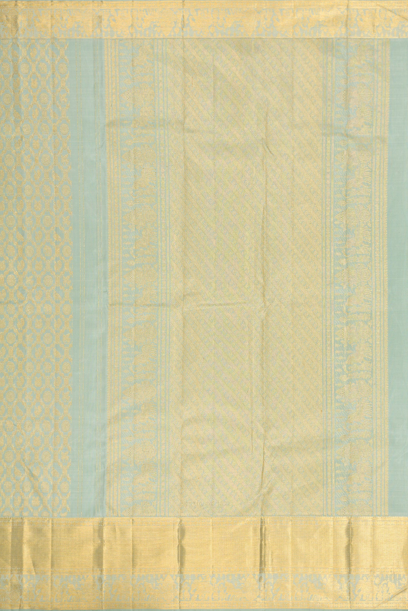 Close up image of the pallu of Pista Green Dual Tone Kanchipuram Silk Saree with Zari Brocade on the body and Zari Border. 