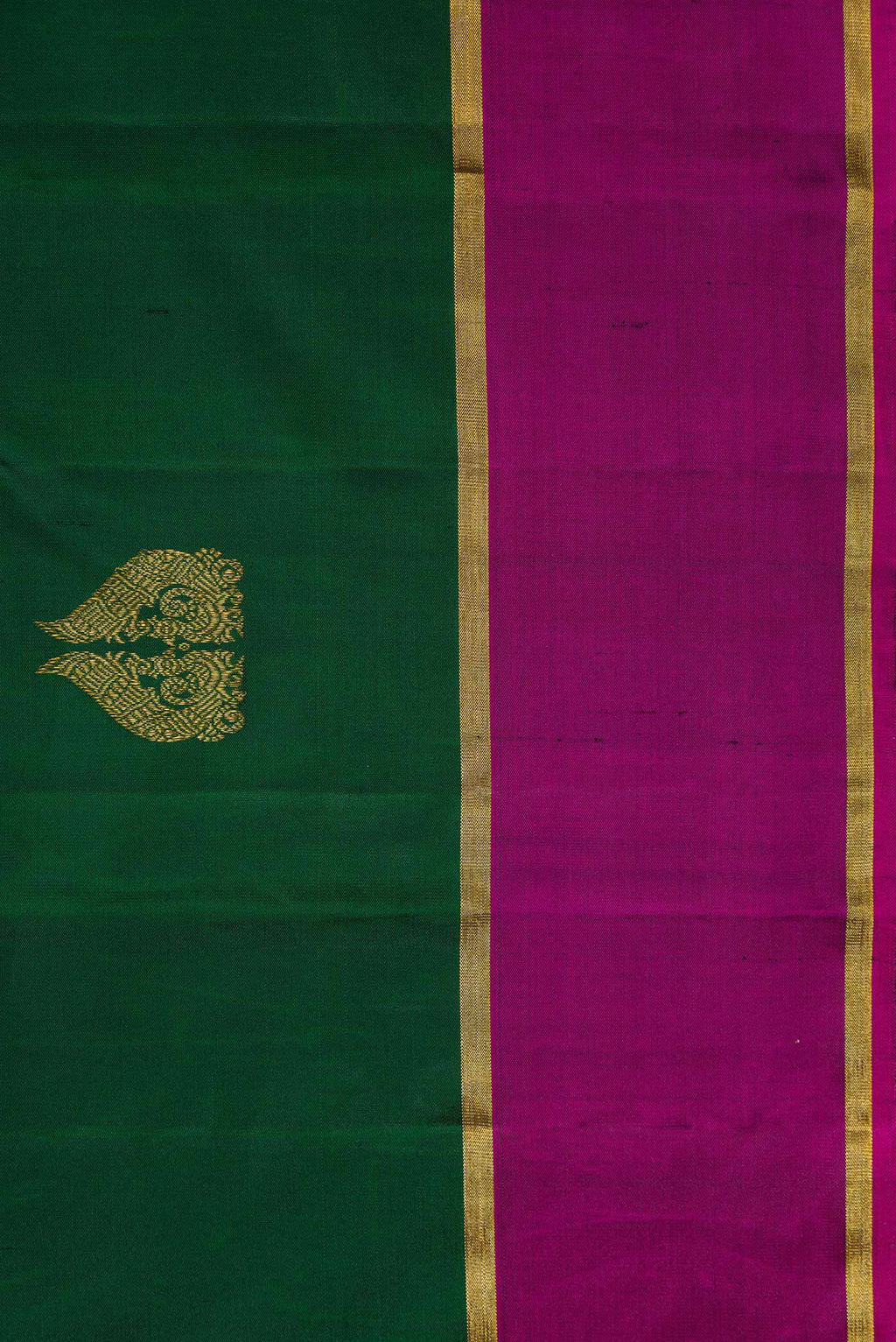 Border image of Green Dual Tone Kanchipuram Silk Saree with Zari Butta on the body and Zari Border