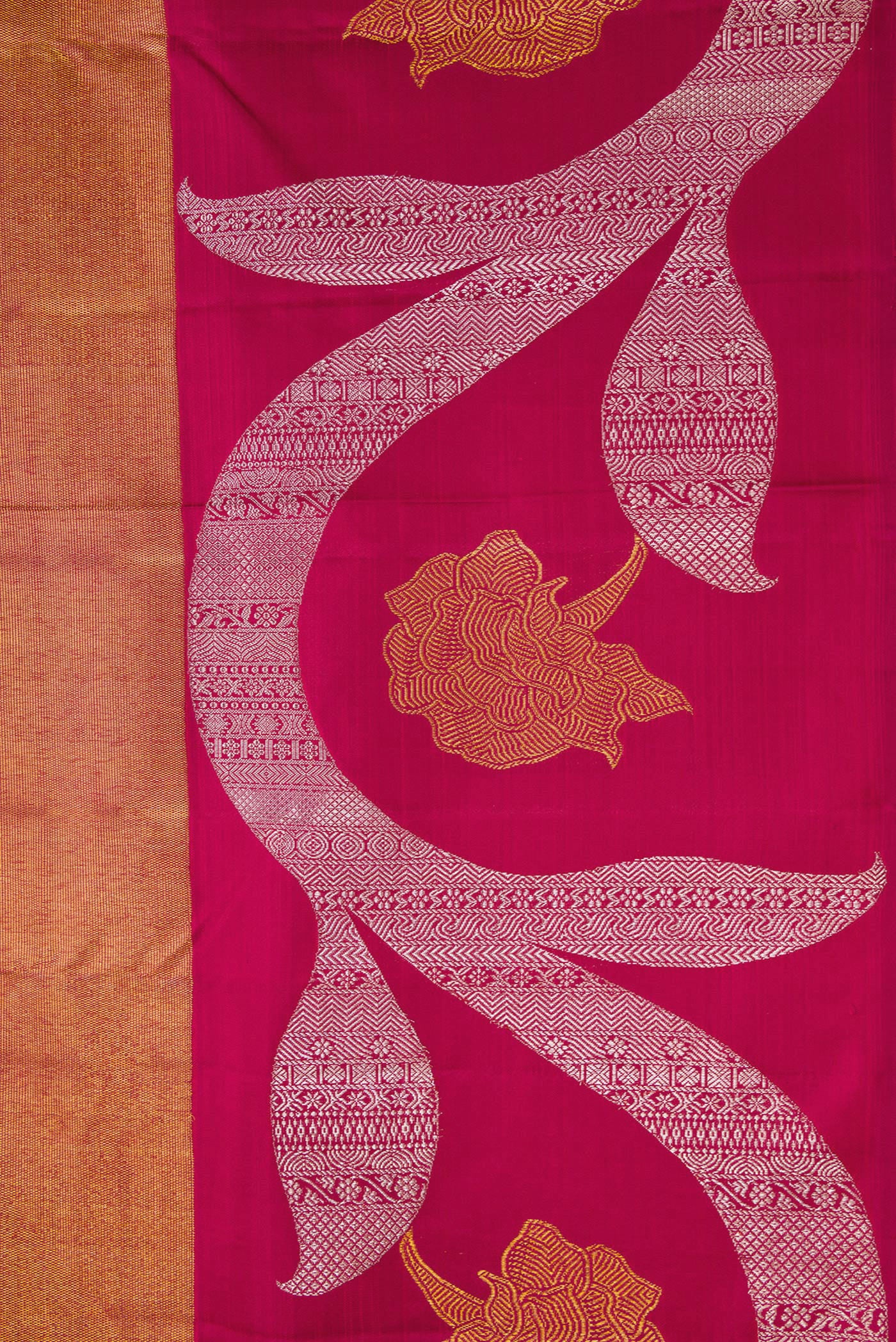 Border image of Maroon Dual Tone Kanjivaram Silk Saree with Zari Brocade on the body and Zari Border. 