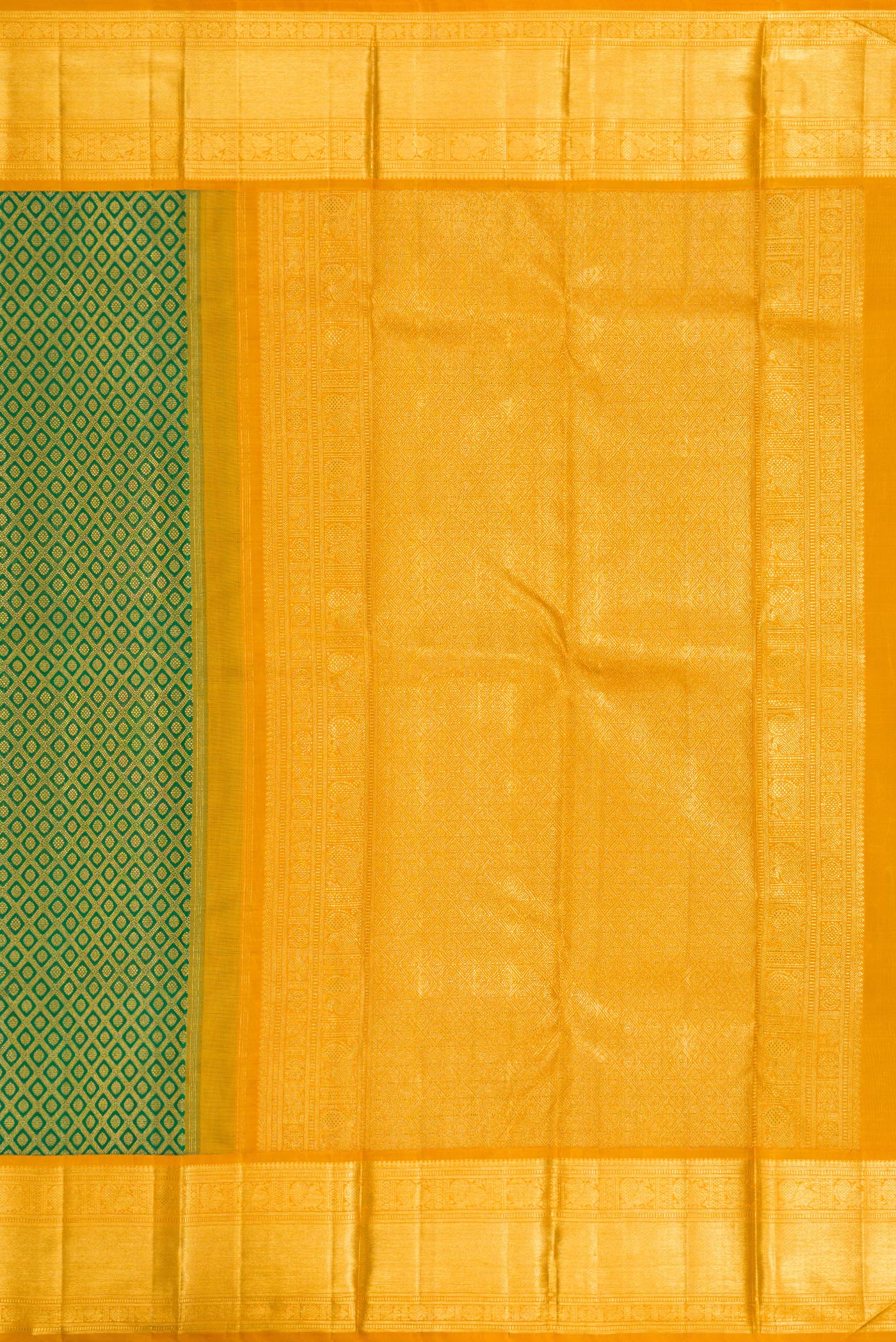 Close up image of the pallu of Green Dual Tone Kanchipuram Silk Saree with Zari Brocade on the body and Zari Border. 
