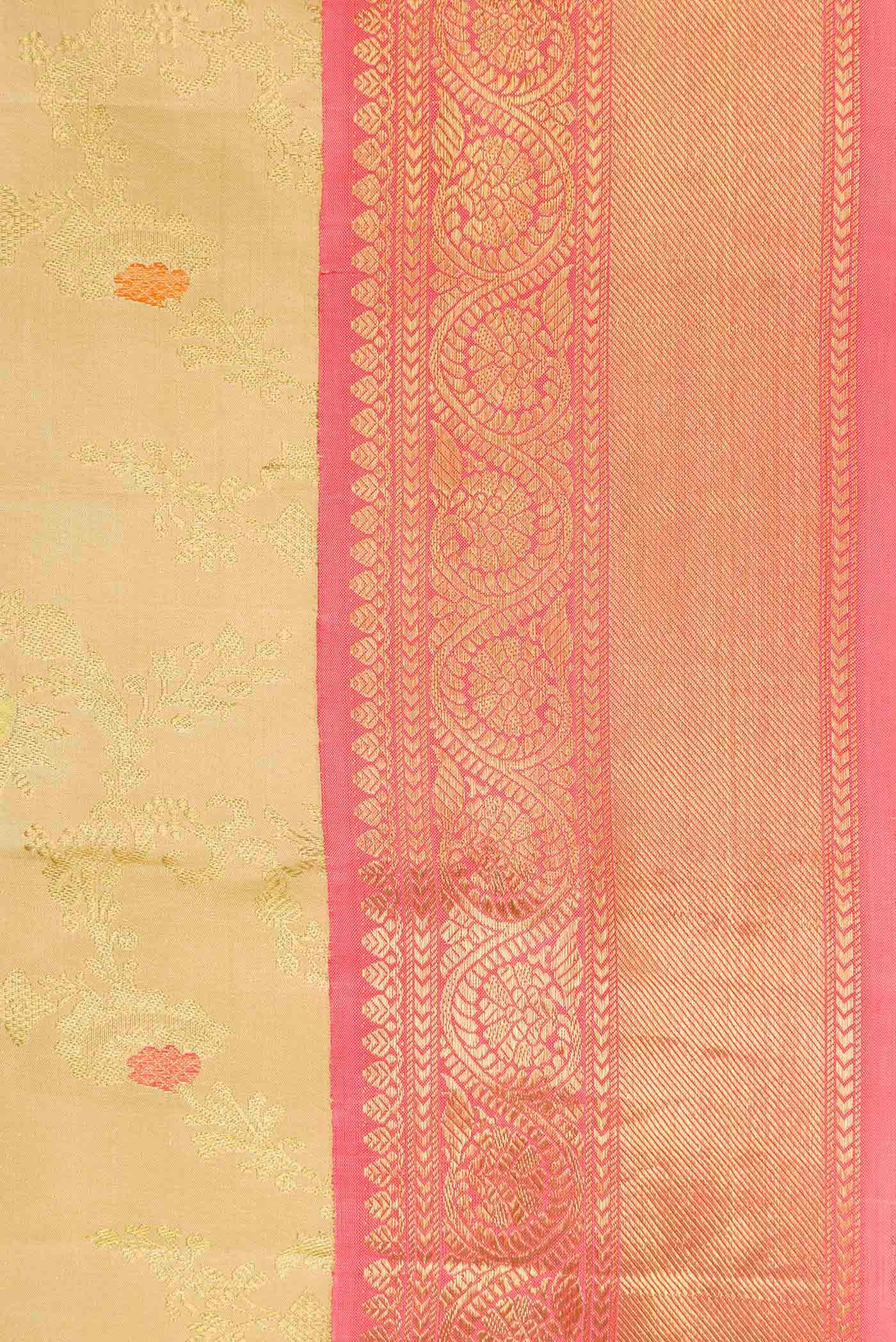 Border image of Pure Silk Pure Zari Beige Dual Tone Kanchipuram Saree with Zari Brocade on the body and Zari Border