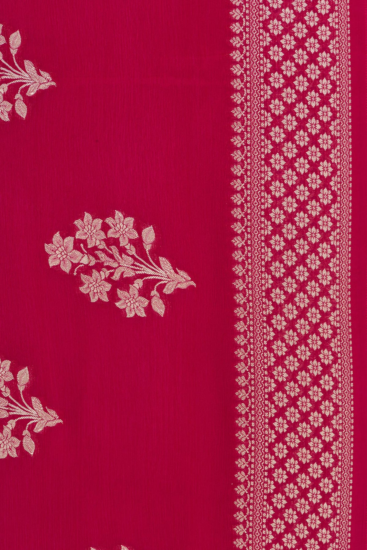Border image of Dark Pink Dual Tone Blended Banarasi Silk Saree with Zari Butta on the body and Zari Border. 