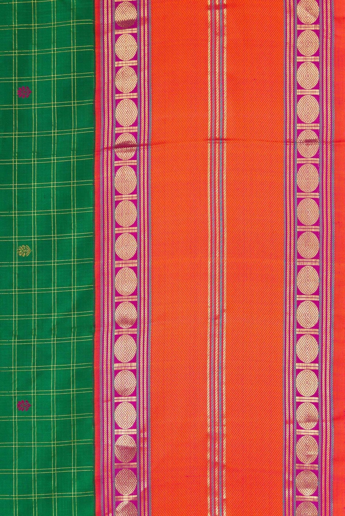 Border image of Pure Silk Pure Zari Green Dual Tone Kanjivaram Saree with Checked design on the body and Zari And Thread Border. 