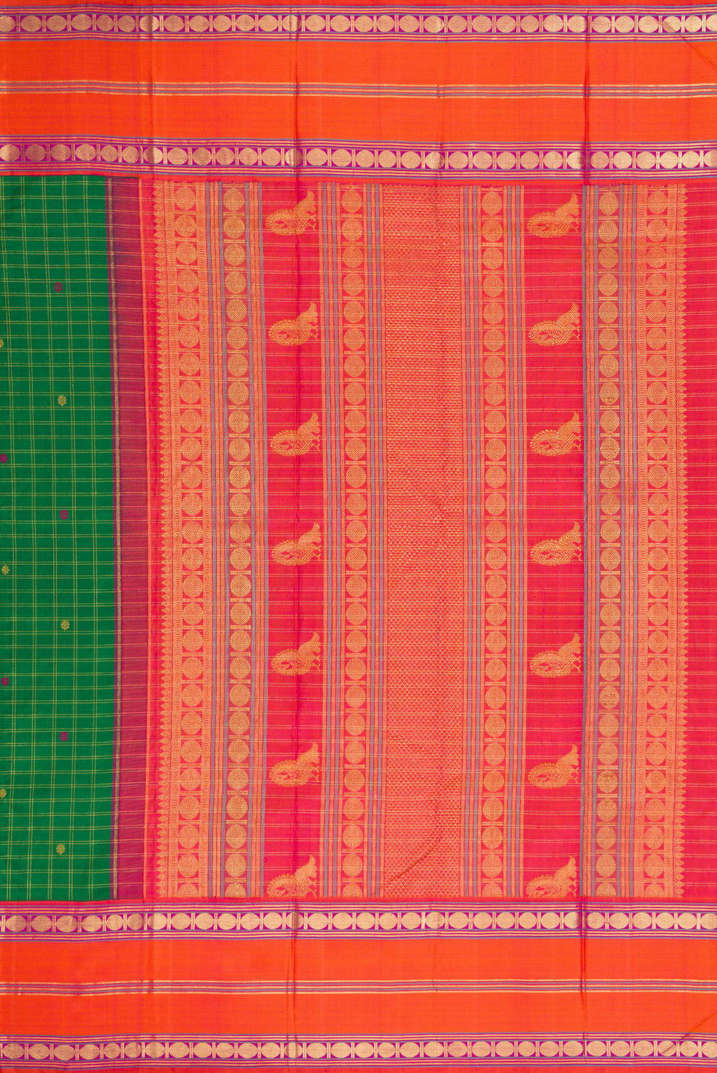Close up image of the pallu of Pure Silk Pure Zari Green Dual Tone Kanjivaram Saree with Checked design on the body and Zari And Thread Border. 